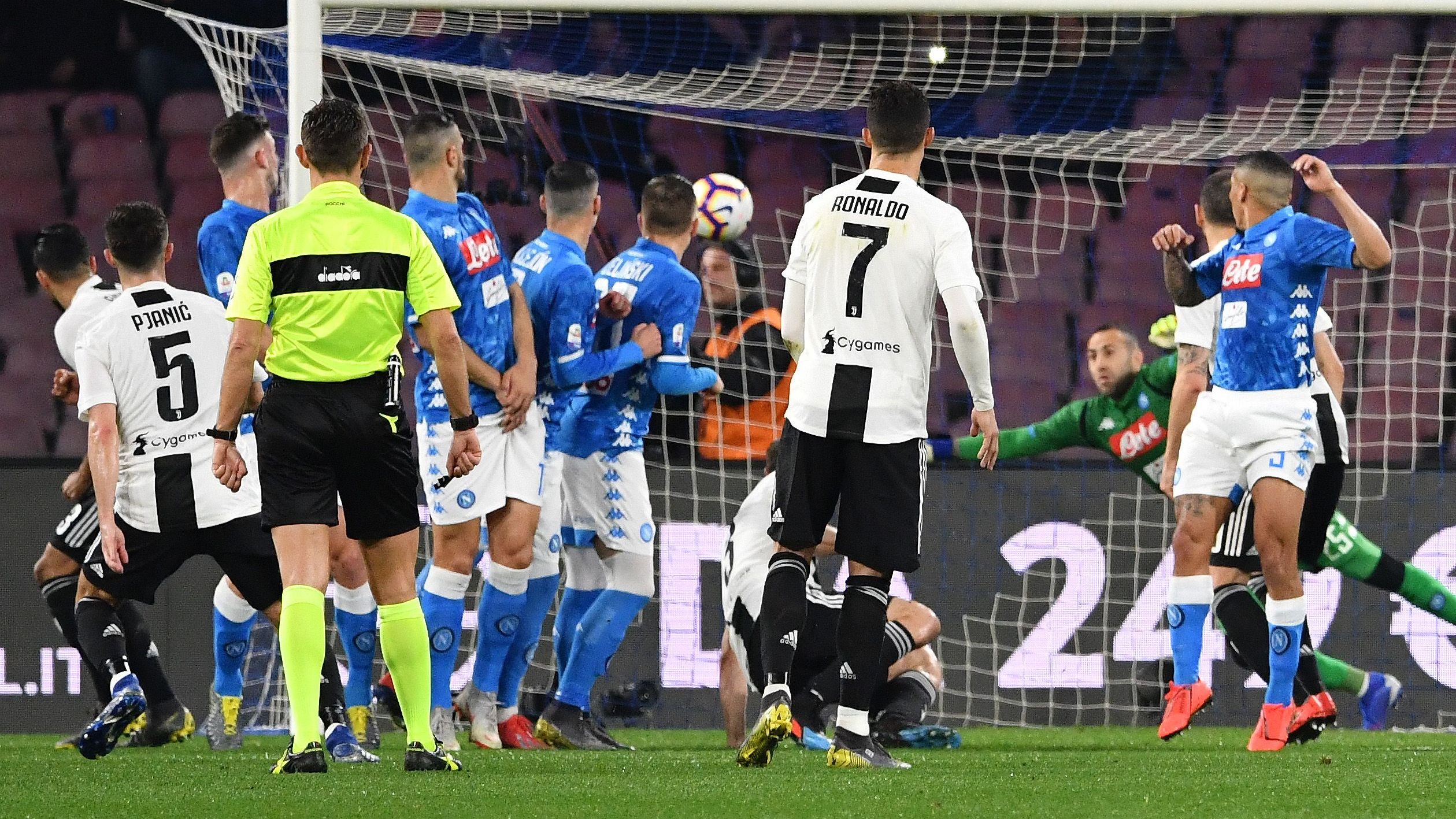 FBL-ITA-SERIEA-NAPOLI-JUVENTUS