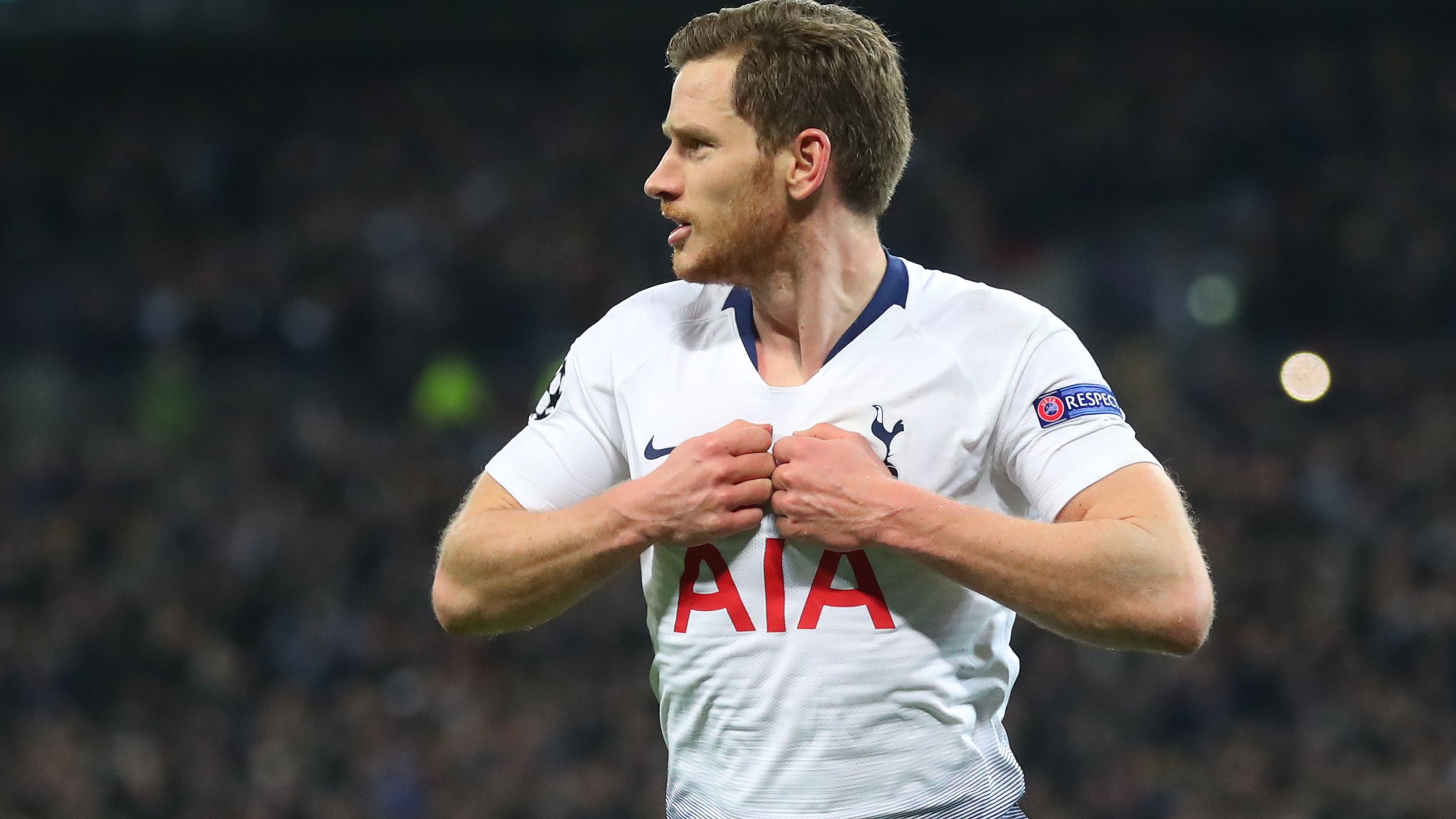 Tottenham Hotspur v Borussia Dortmund - UEFA Champions League Round of 16: First Leg