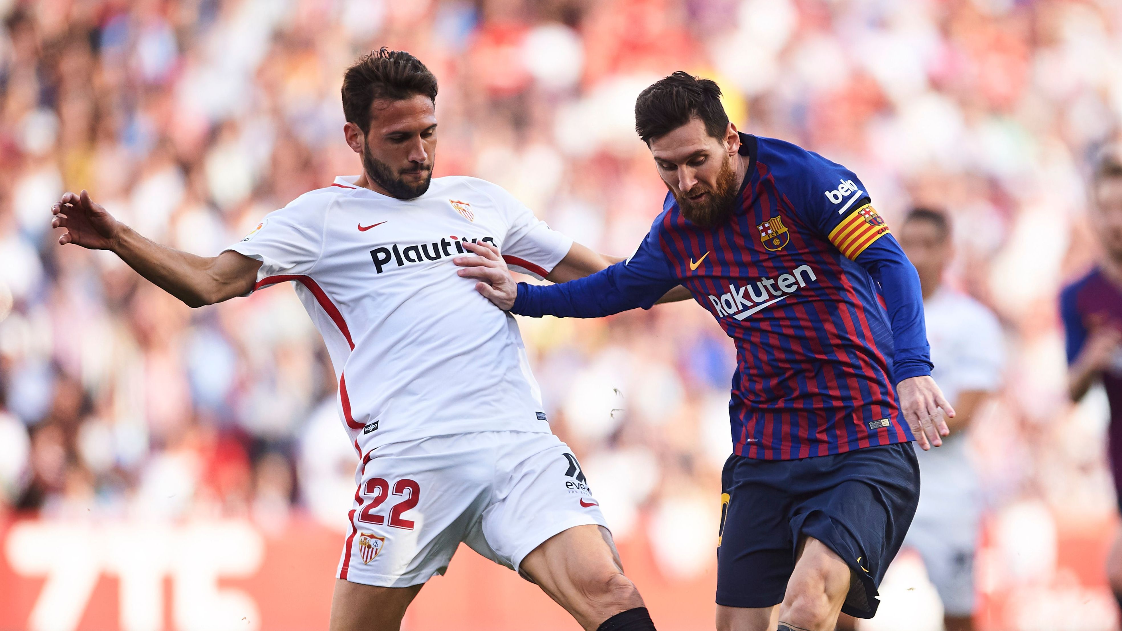 Sevilla FC v FC Barcelona - La Liga