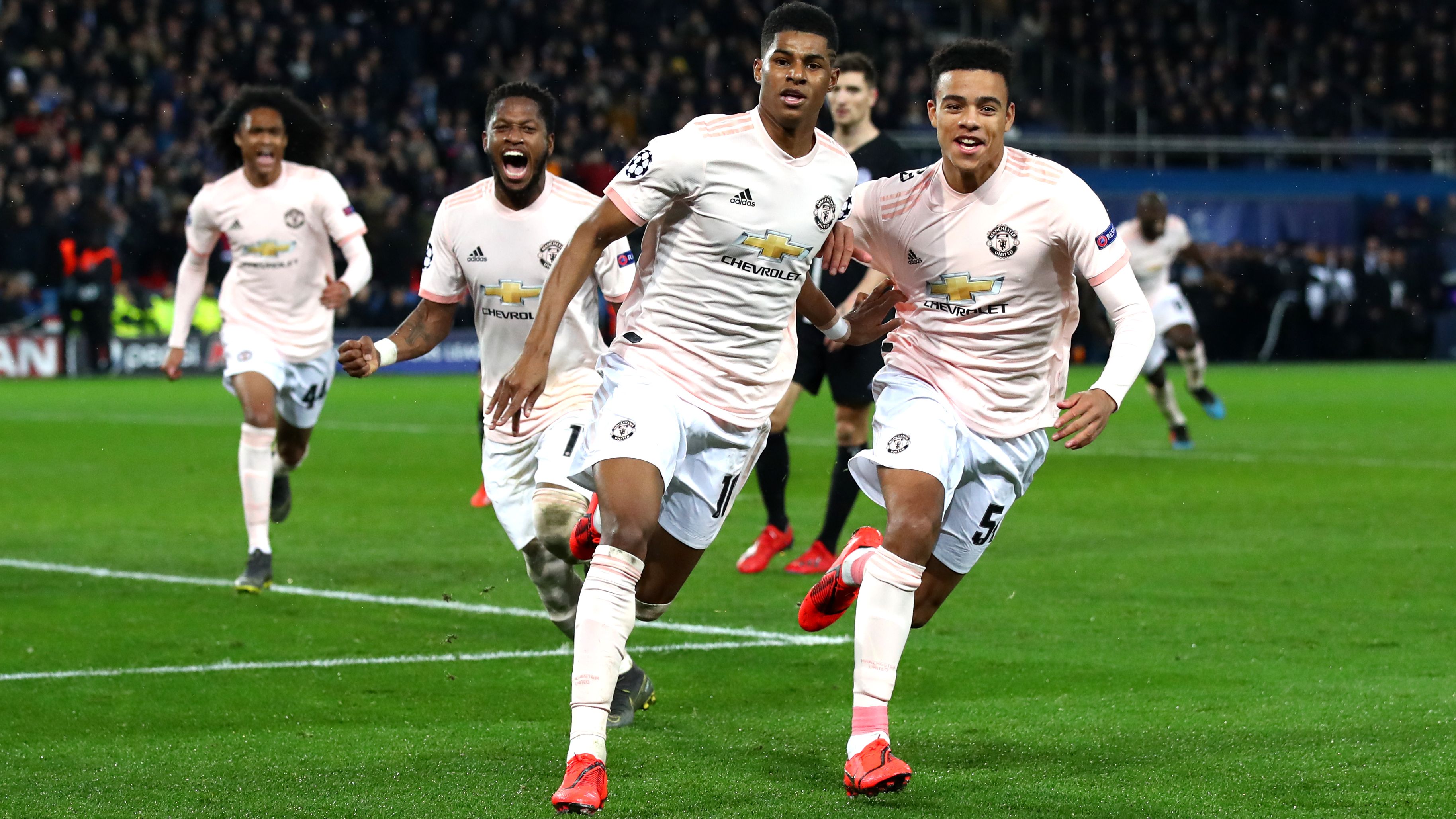 Paris Saint-Germain v Manchester United - UEFA Champions League Round of 16: Second Leg