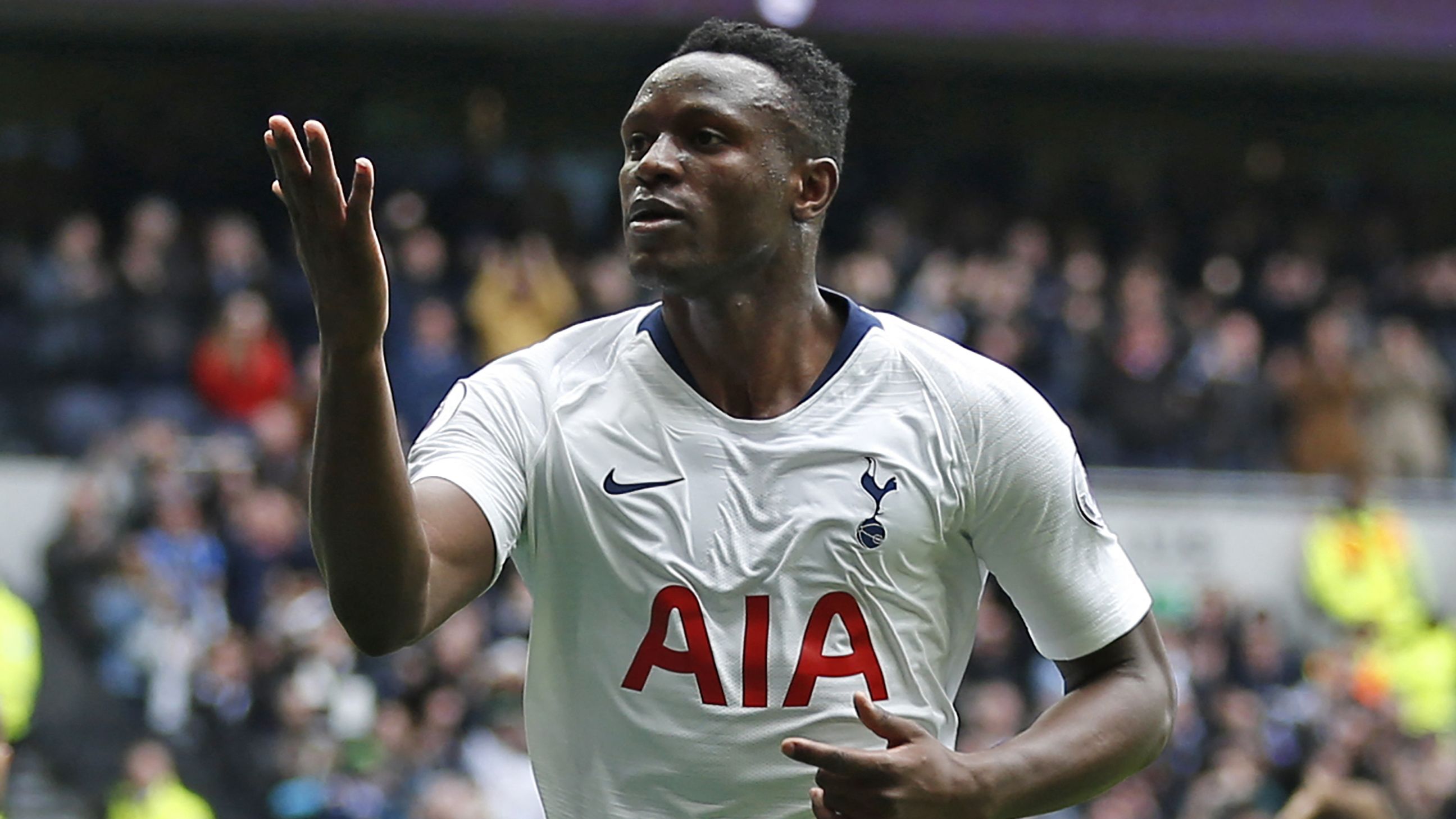 FBL-ENG-PR-TOTTENHAM-HUDDERSFIELD