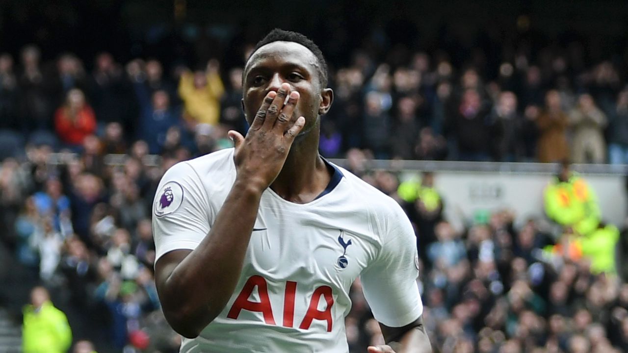 Tottenham Hotspur v Huddersfield Town - Premier League