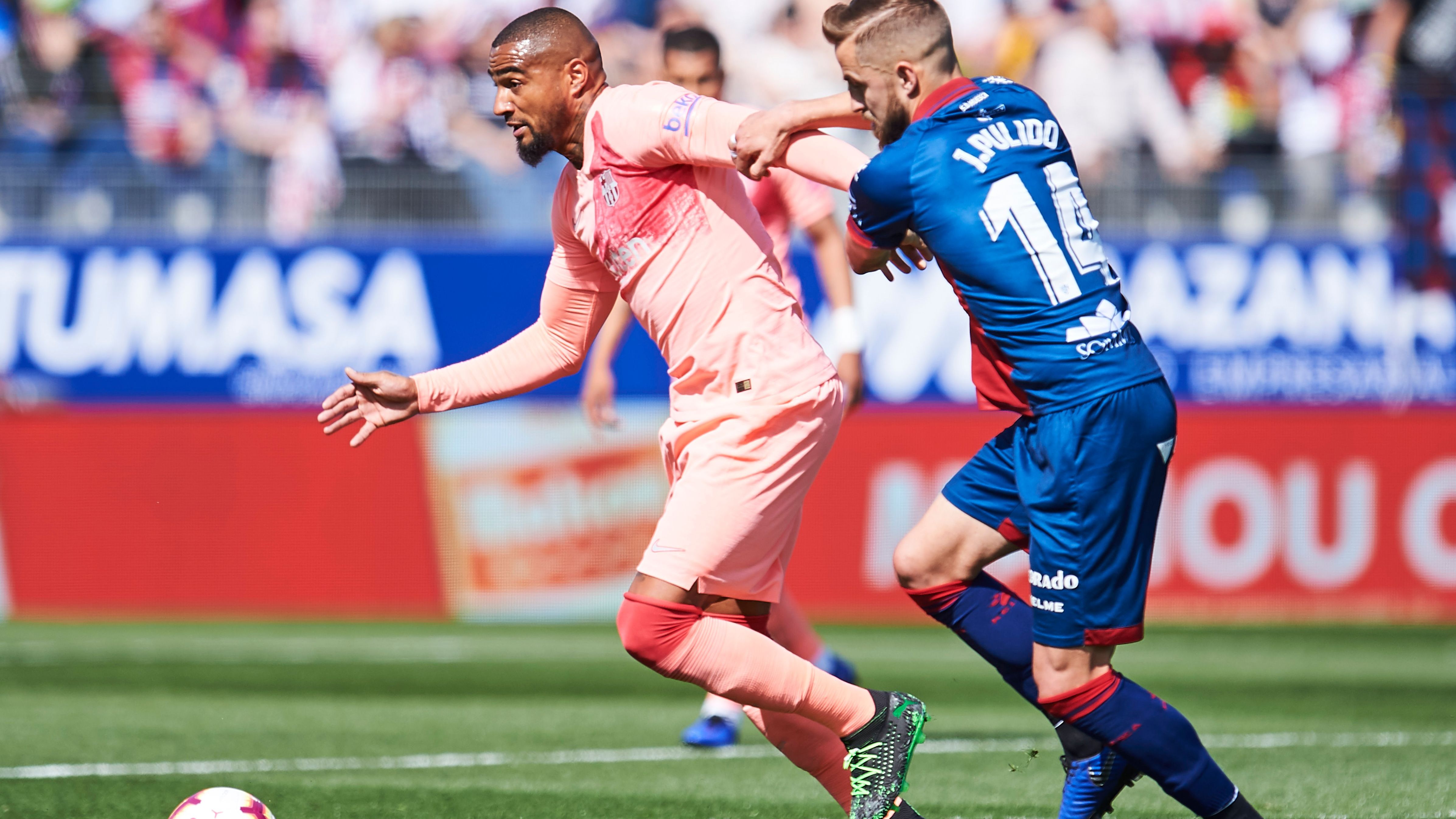 SD Huesca v FC Barcelona - La Liga