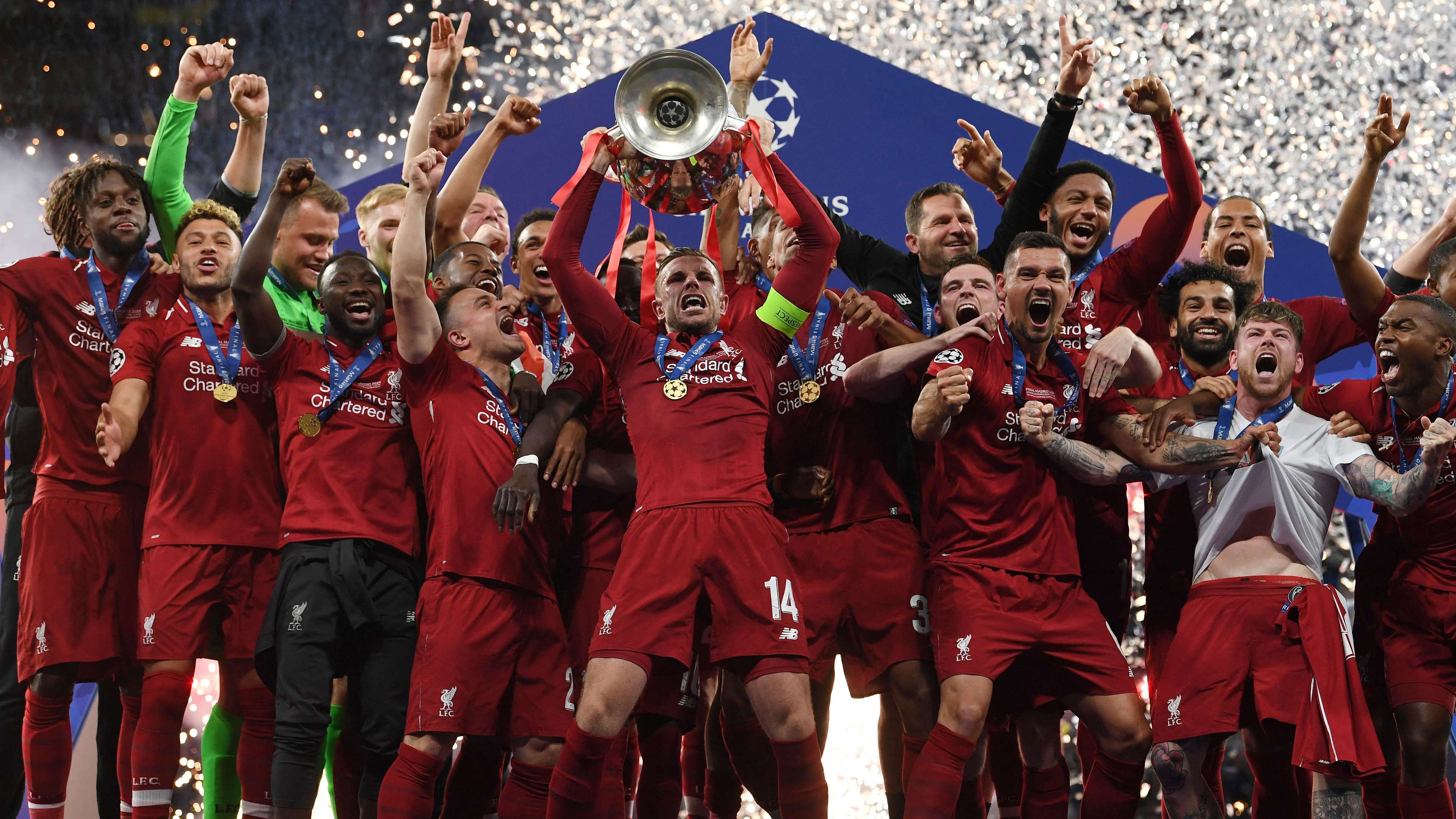 TOPSHOT-FBL-EUR-C1-TOTTENHAM-LIVERPOOL