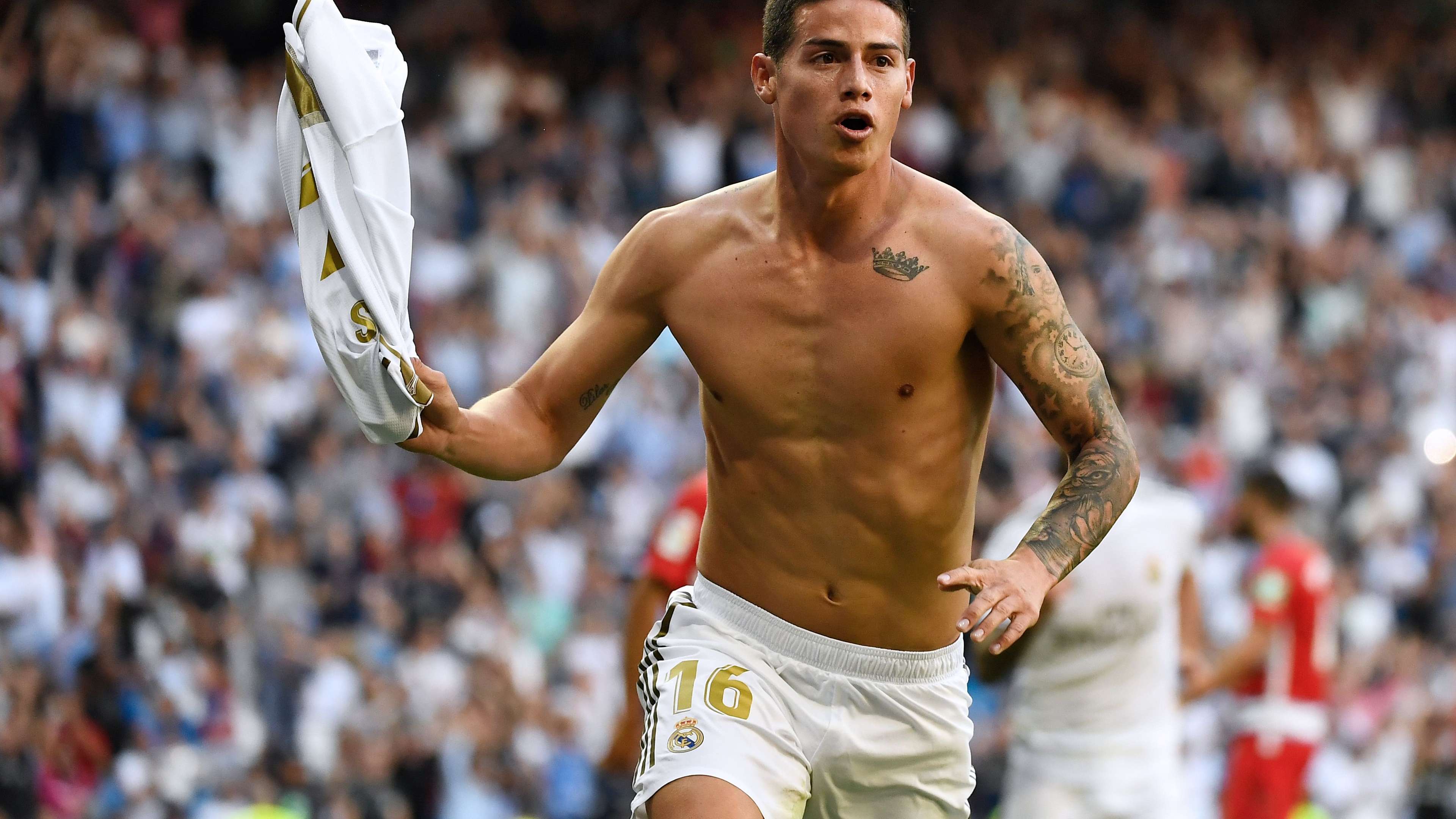 TOPSHOT-FBL-ESP-LIGA-REAL MADRID-GRANADA