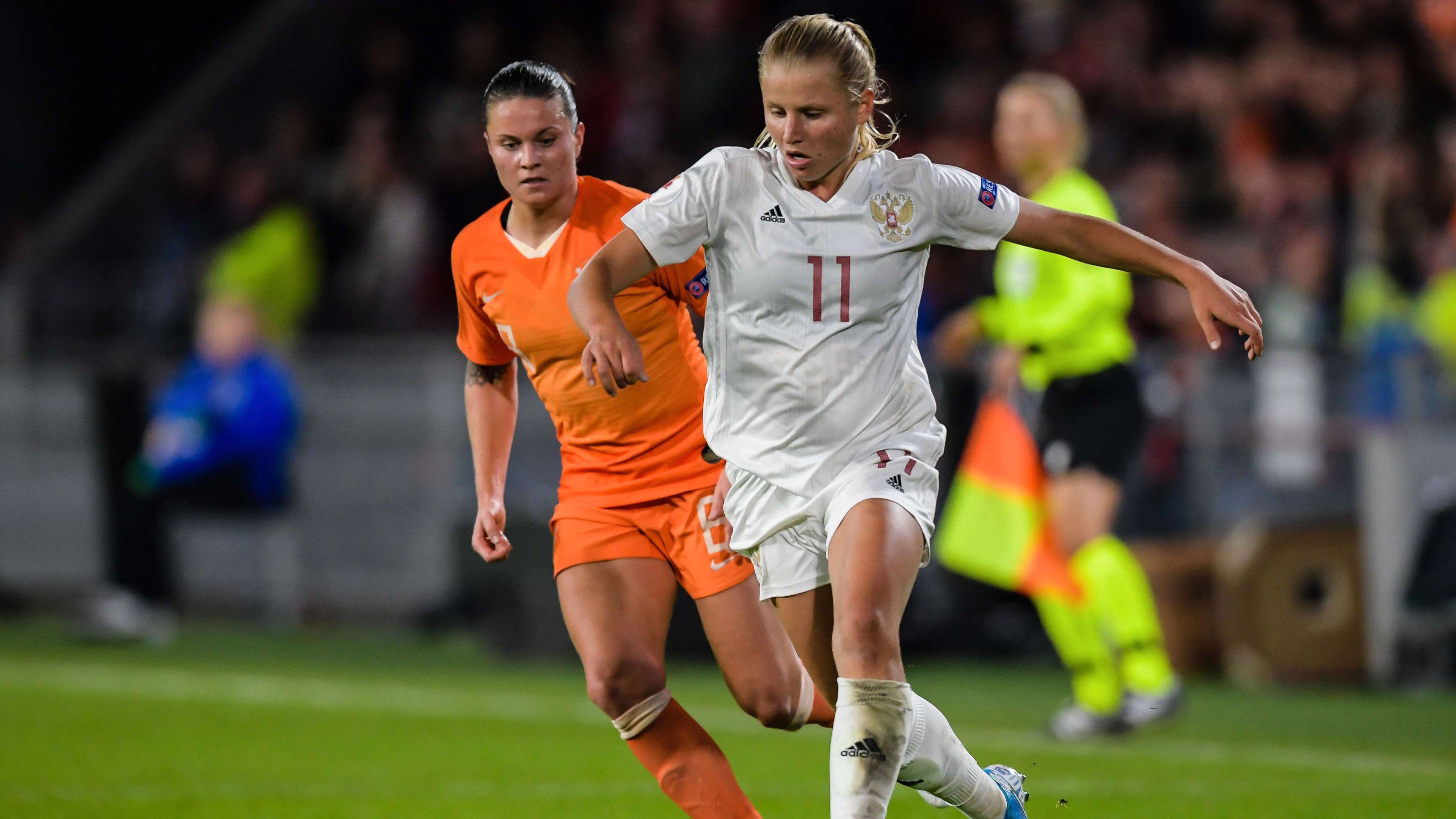 FBL-EURO-2021-WOMEN-NED-RUS