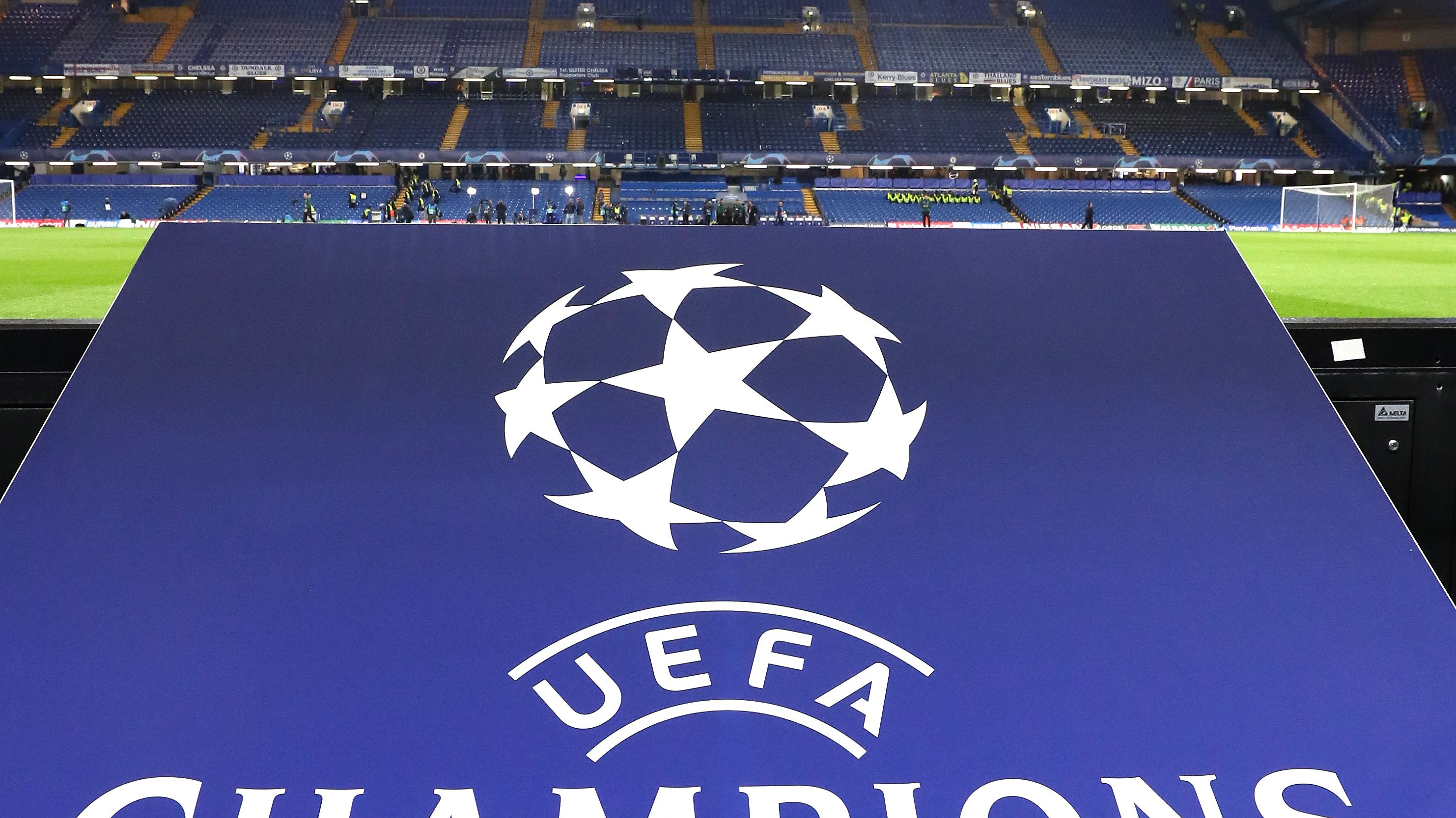Chelsea FC v AFC Ajax: Group H - UEFA Champions League