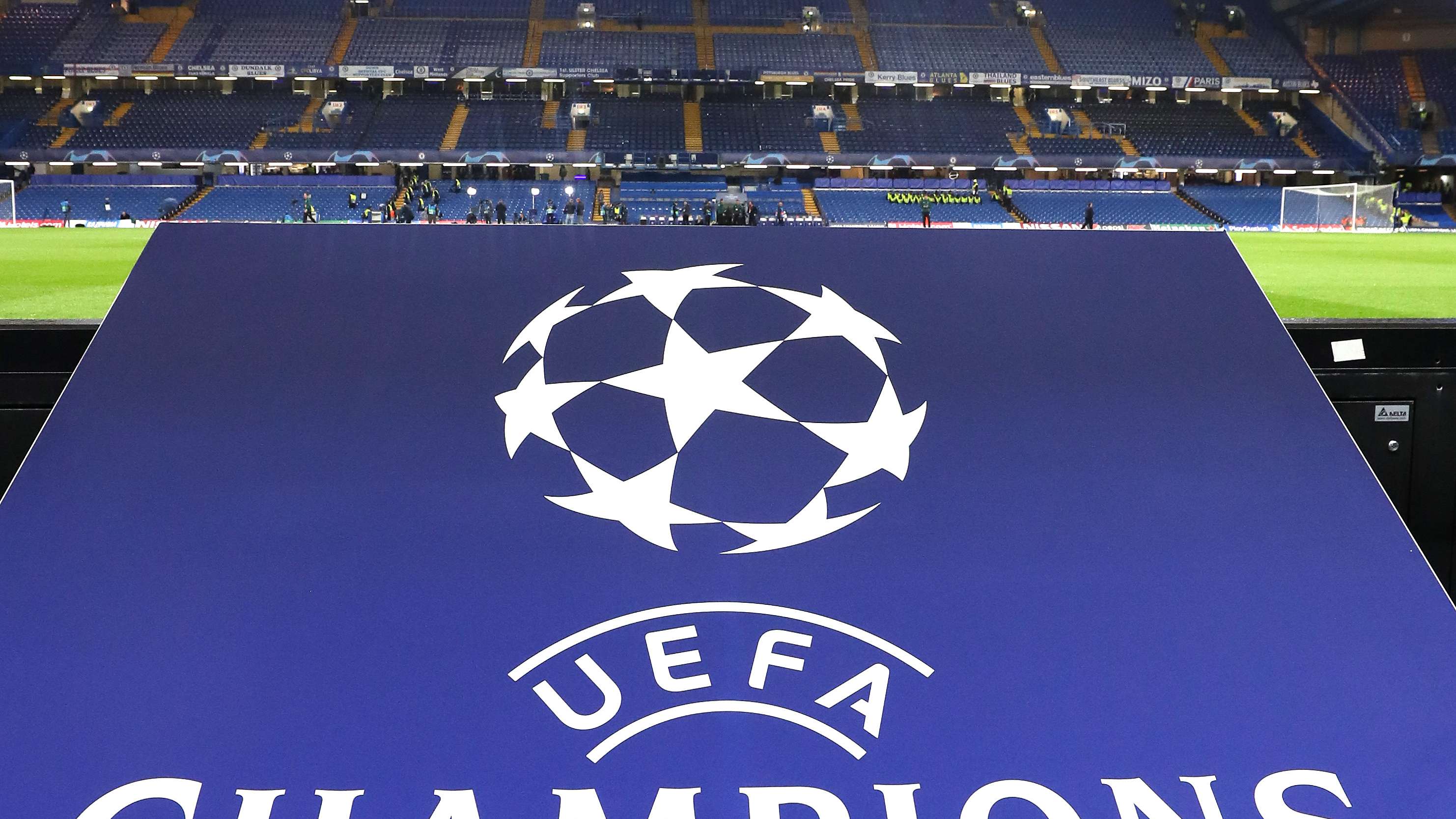 Chelsea FC v AFC Ajax: Group H - UEFA Champions League