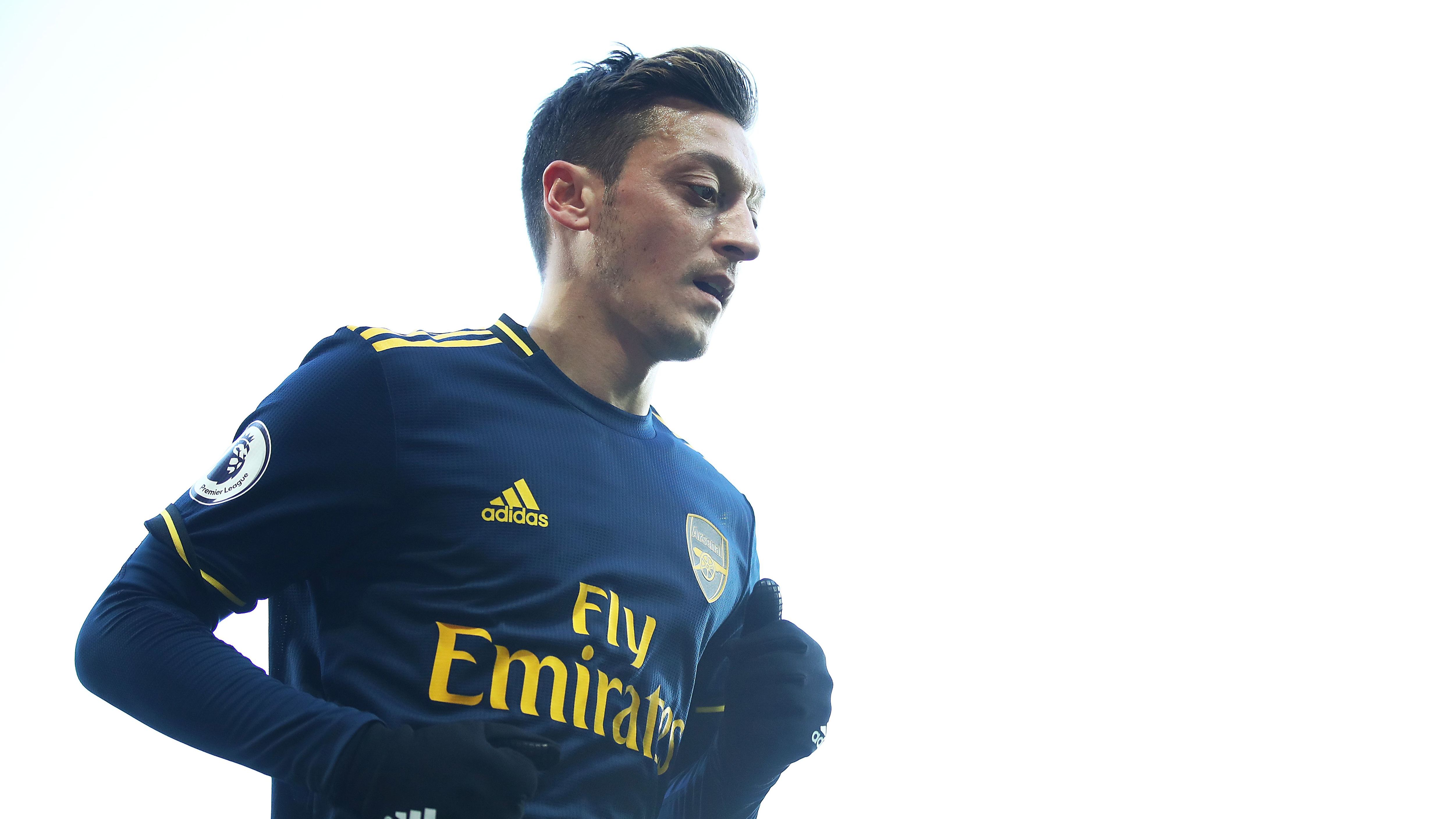 Norwich City v Arsenal FC - Premier League