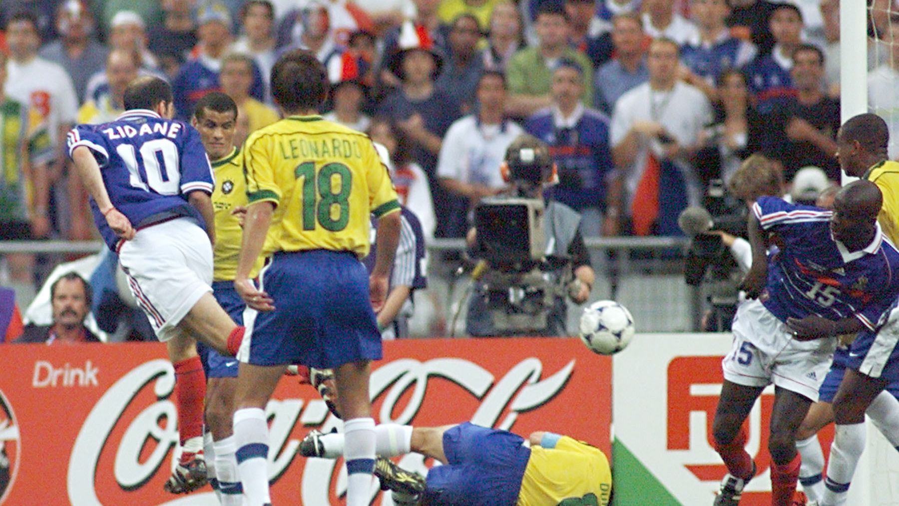 CUP-FR98-BRA-FRA-ZIDANE-SECOND GOAL