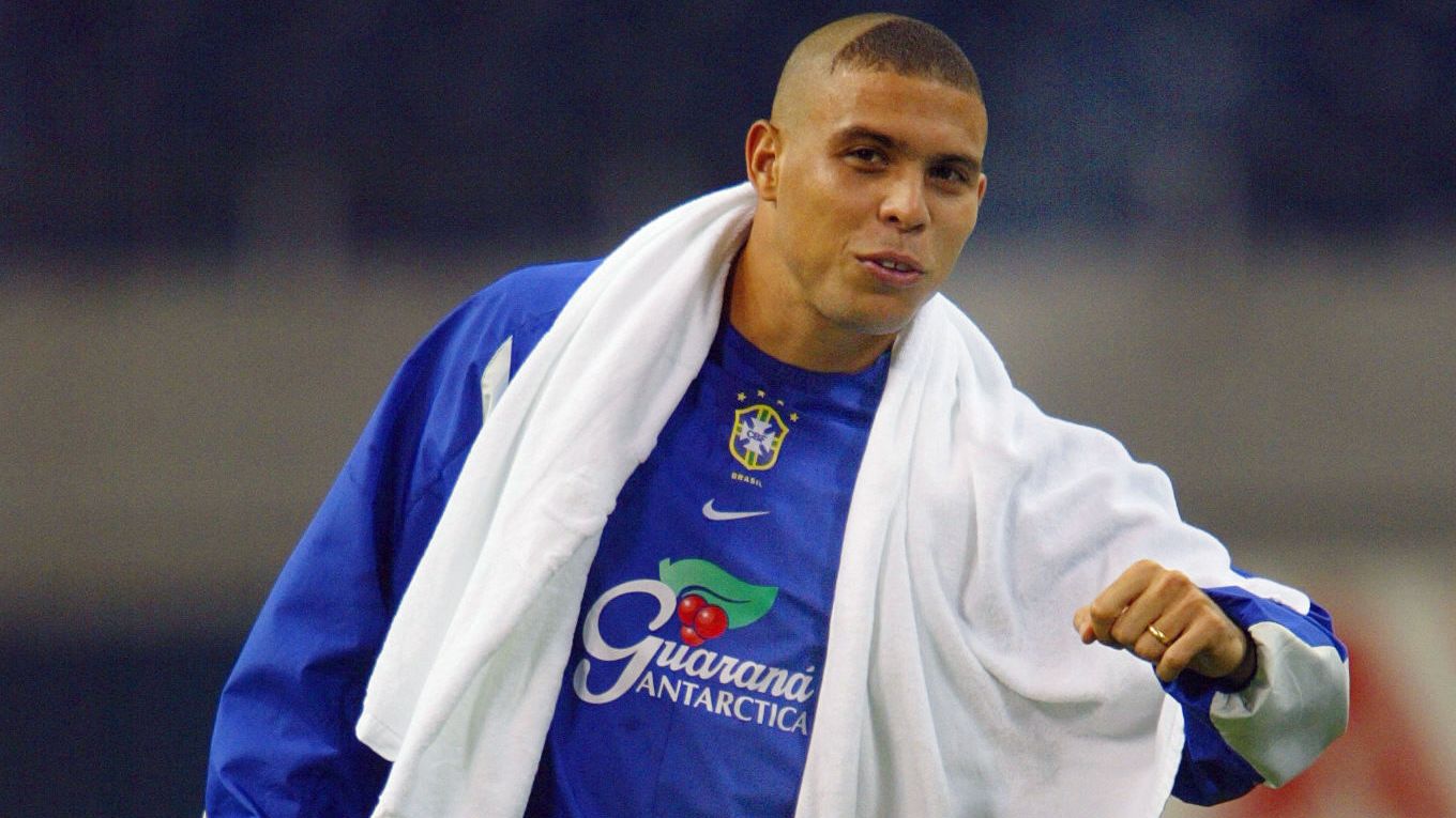 WC2002-BRA-RONALDO NAZARIO
