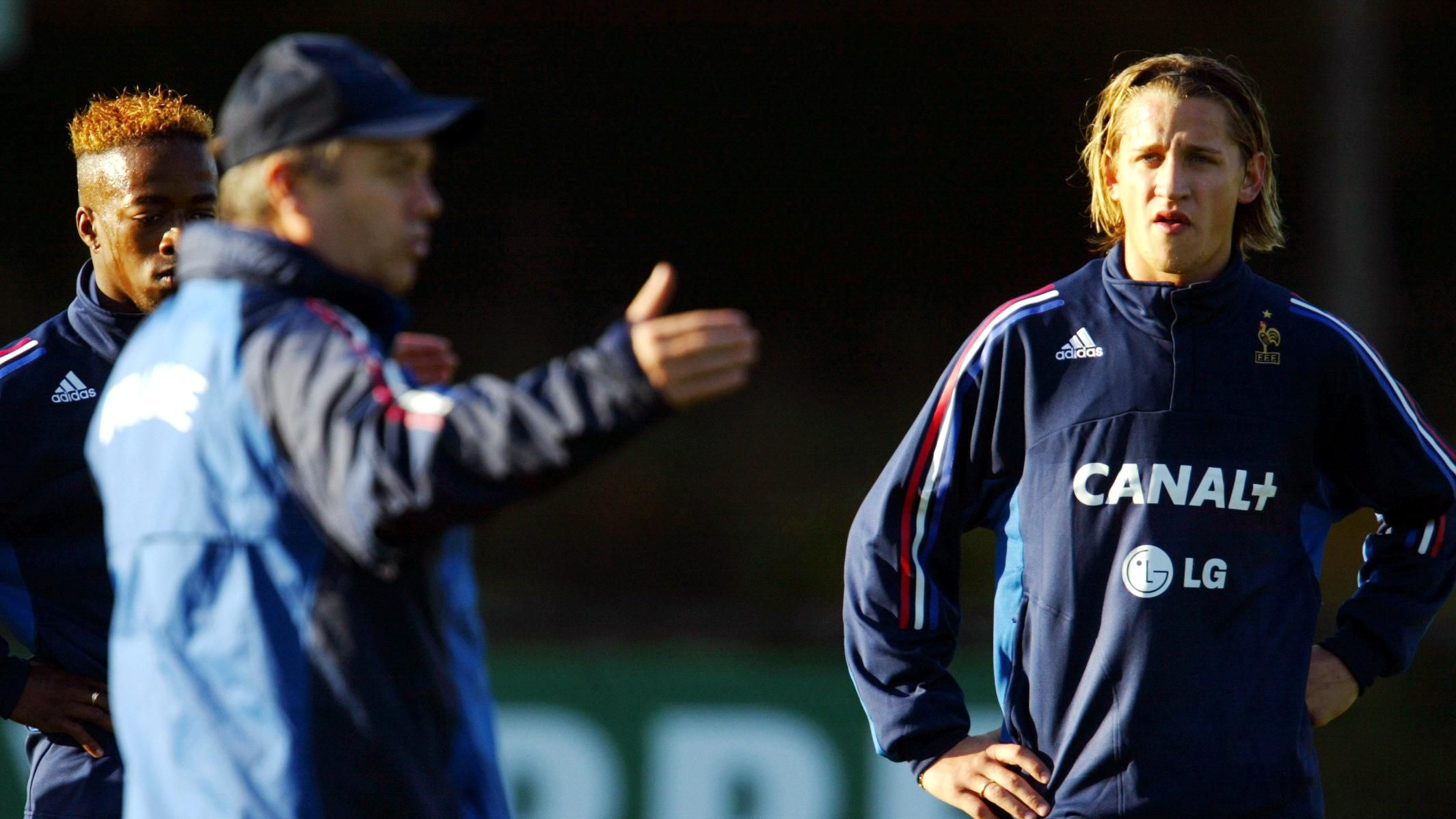 FOOT-EURO-FRANCE-MEXES-SANTINI