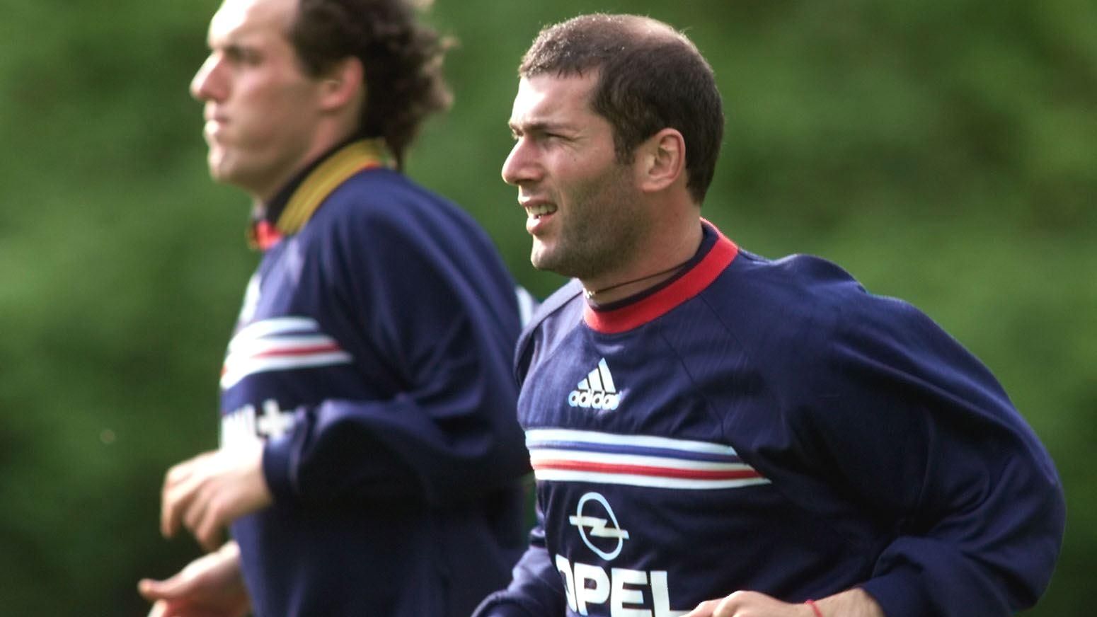 FOOT-FR98 BLANC-ZIDANE