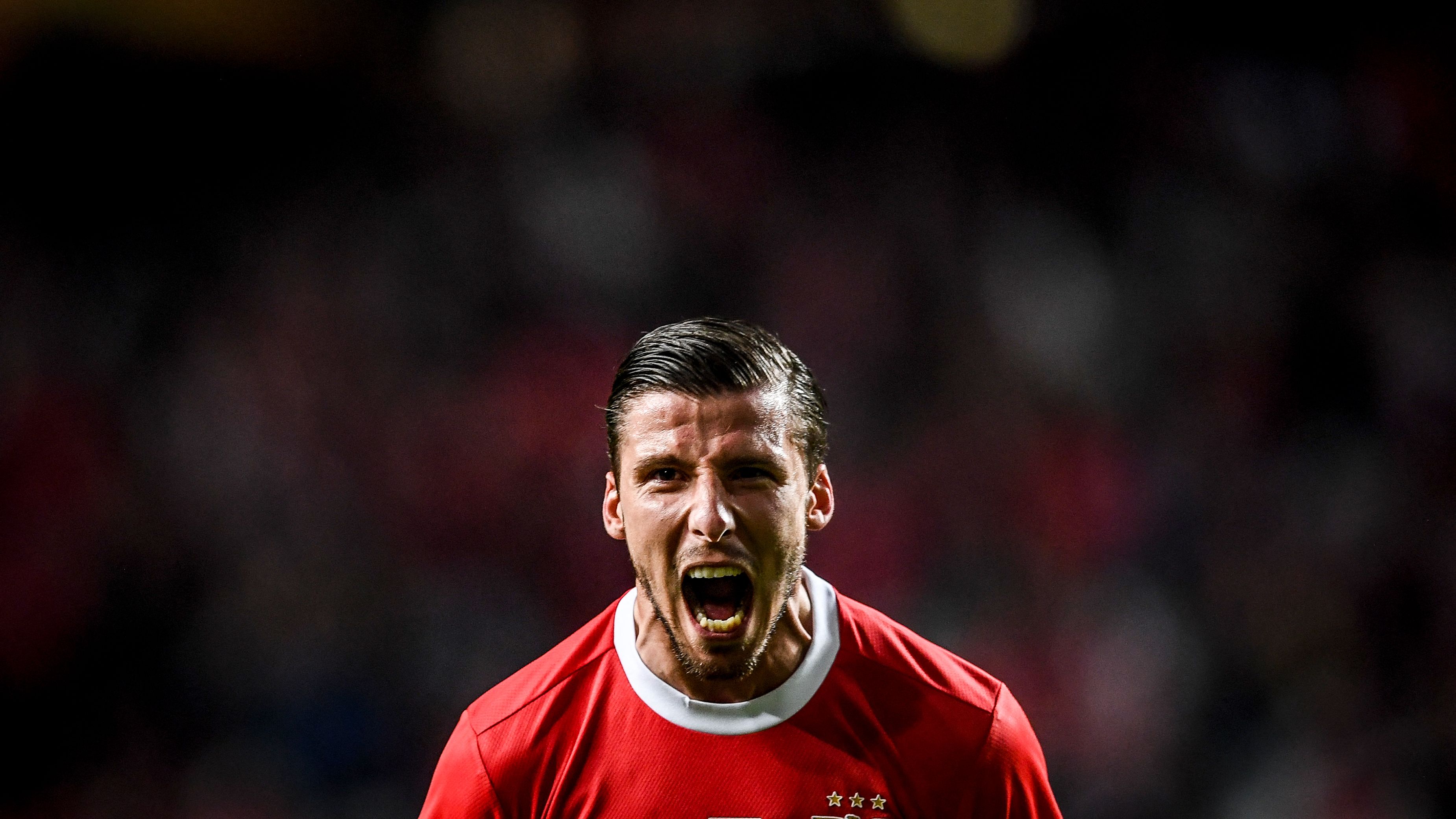 FBL-EUR-C3-BENFICA-SHAKHTAR
