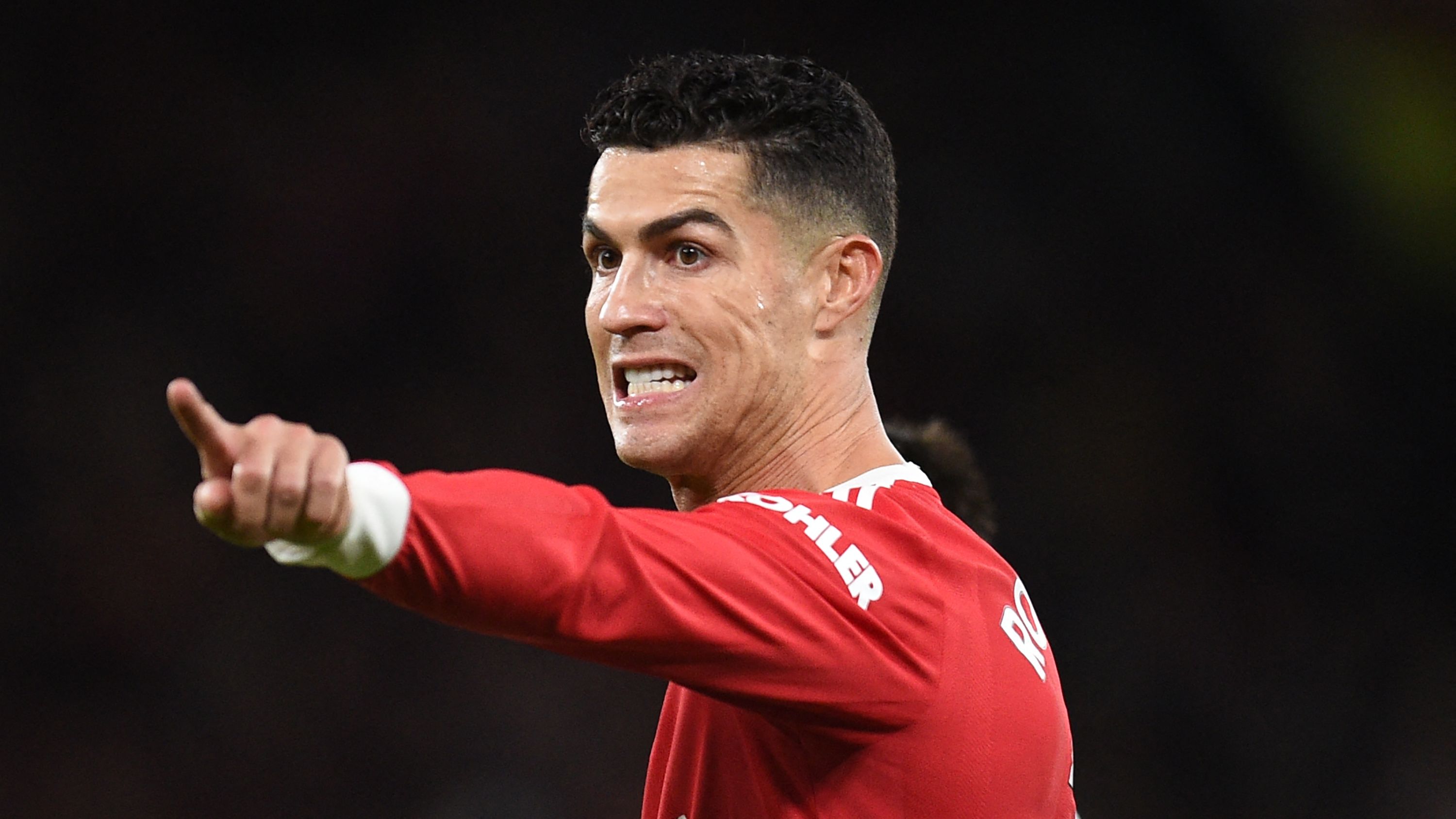 FBL-ENG-PR-MAN UTD-BURNLEY