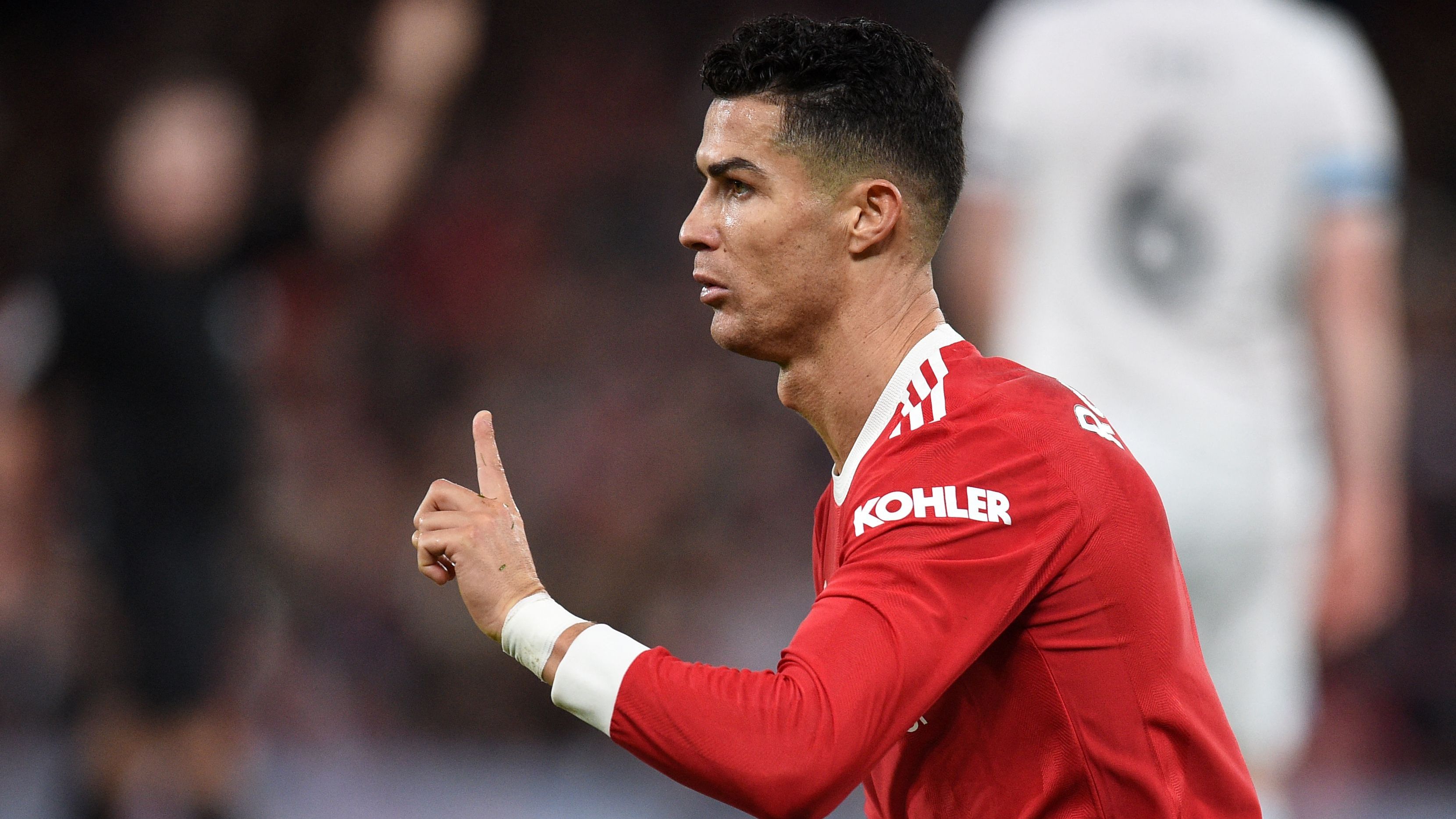 FBL-ENG-PR-MAN UTD-BURNLEY