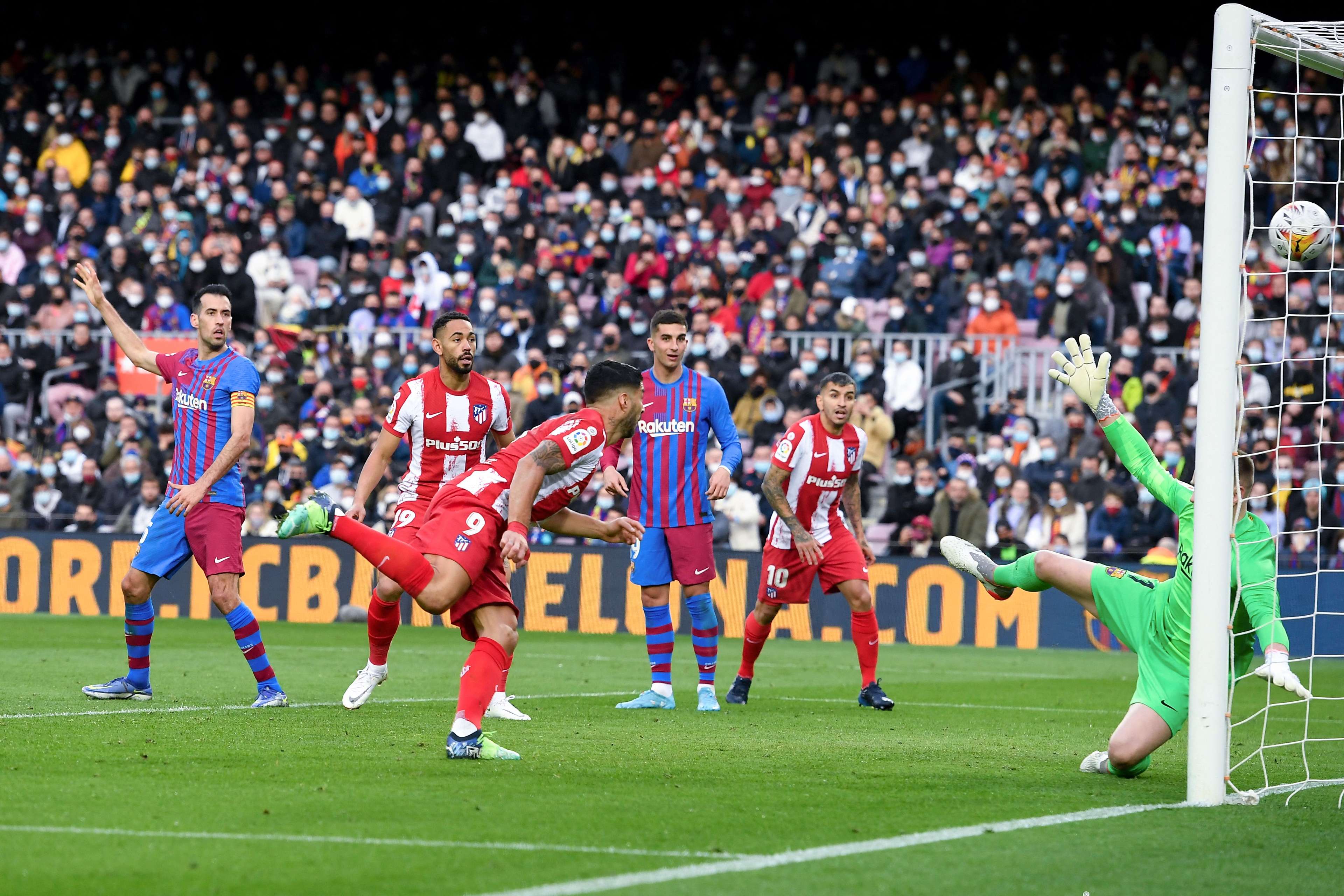 FBL-ESP-LIGA-BARCELONA-ATLETICO MADRID