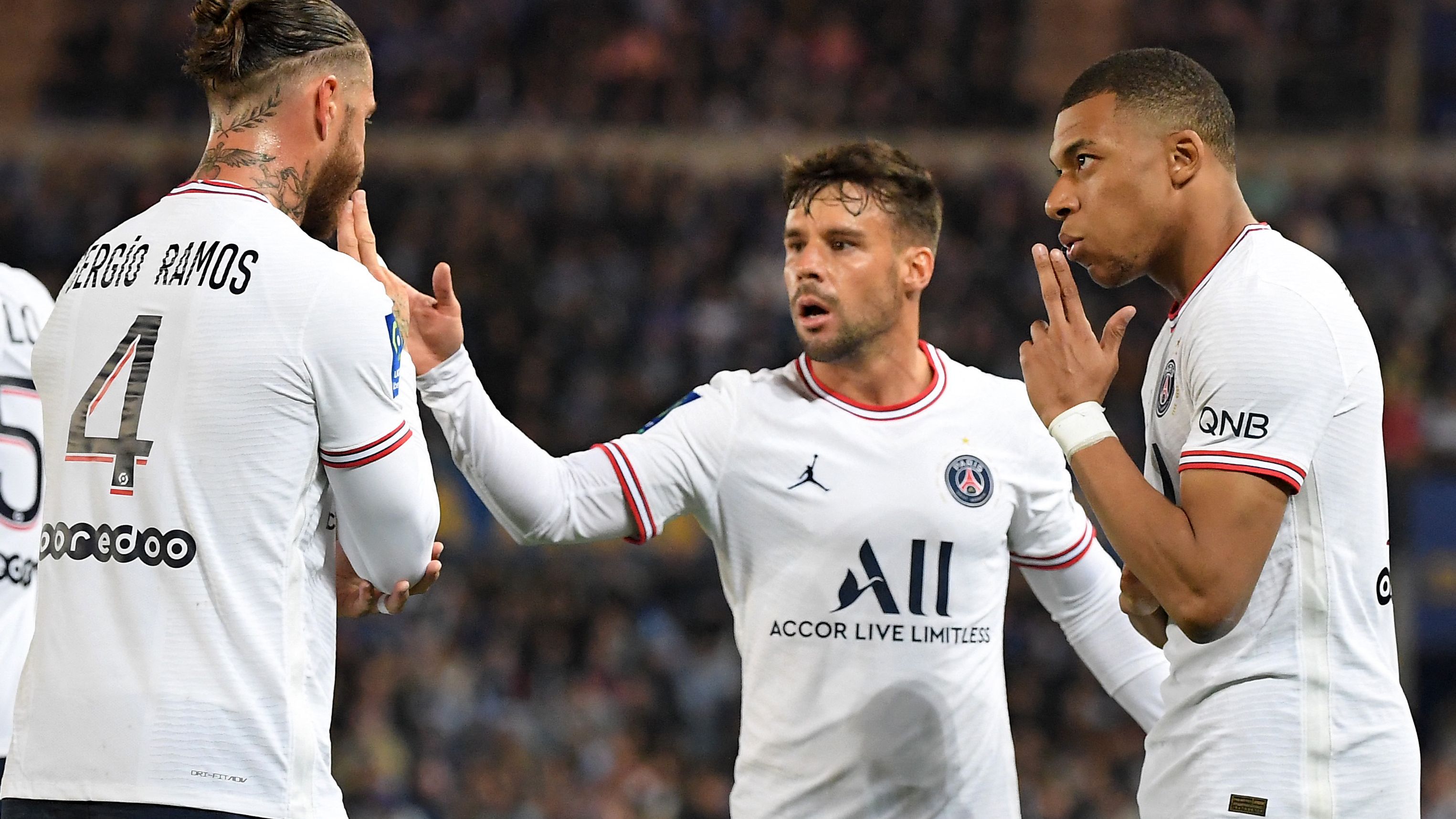 FBL-FRA-LIGUE1-STRASBOURG-PSG