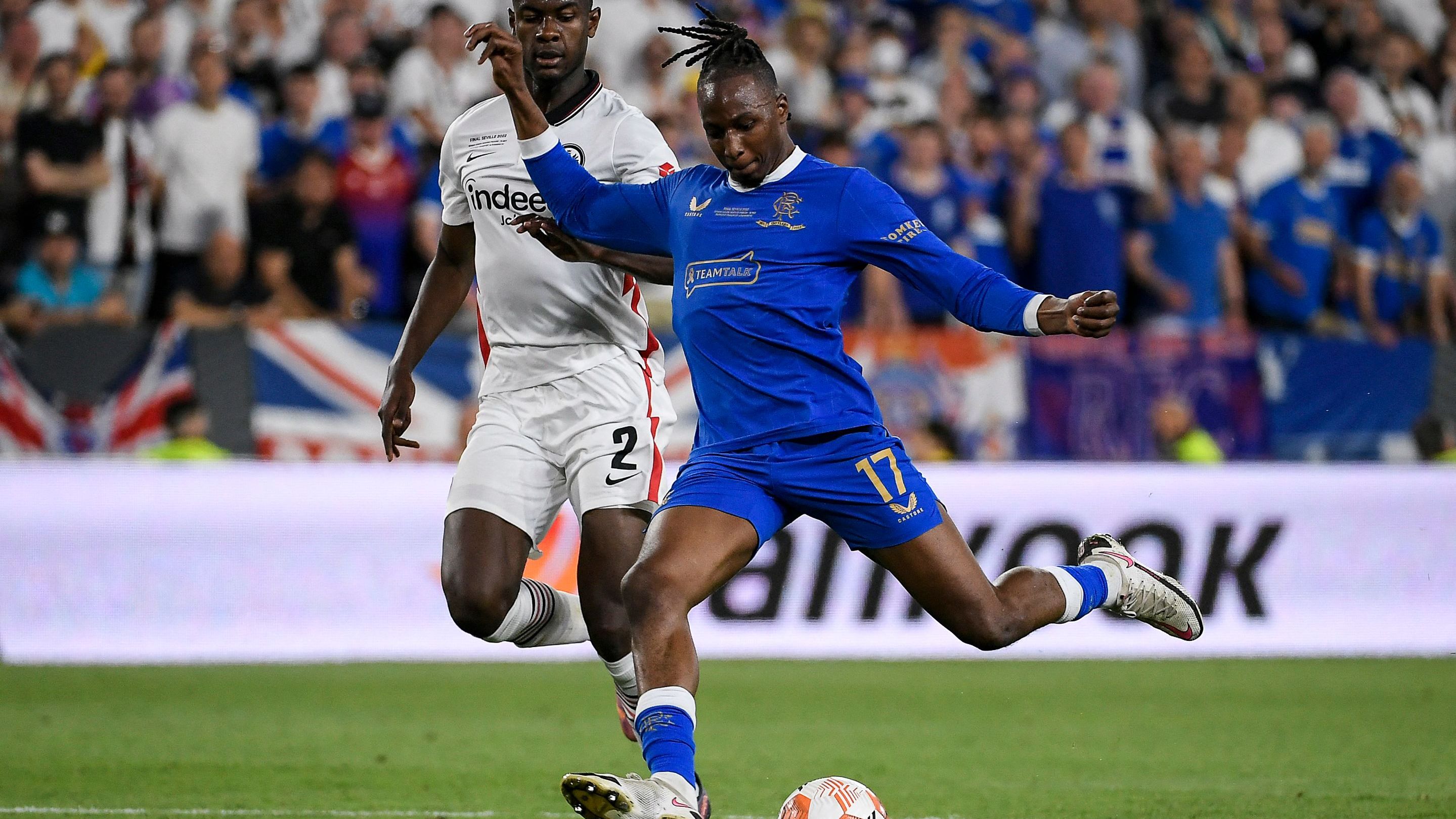 FBL-EUR-C3-FRANKFURT-RANGERS