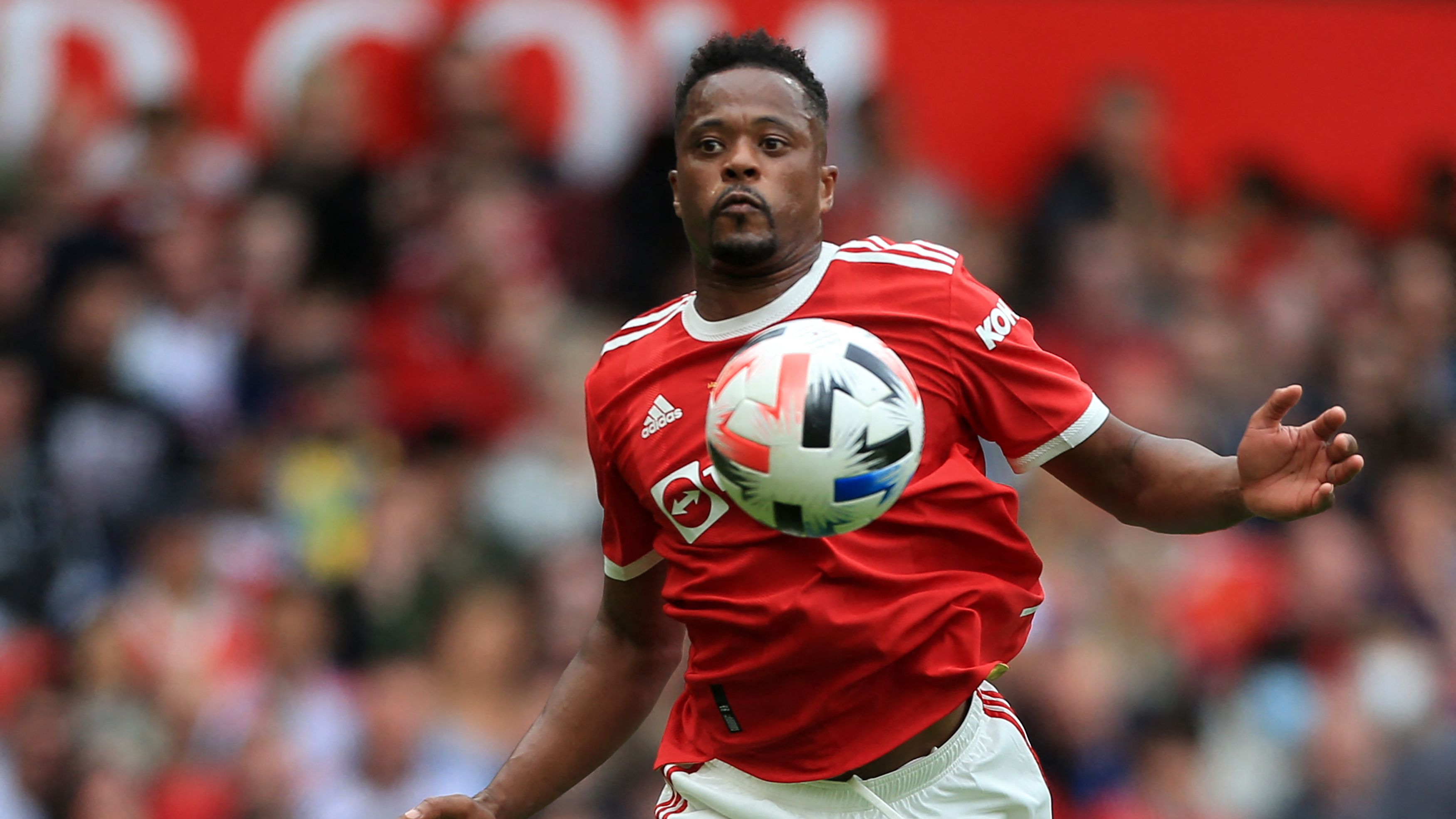 FBL-ENG-LEGENDS-MAN UTD-LIVERPOOL