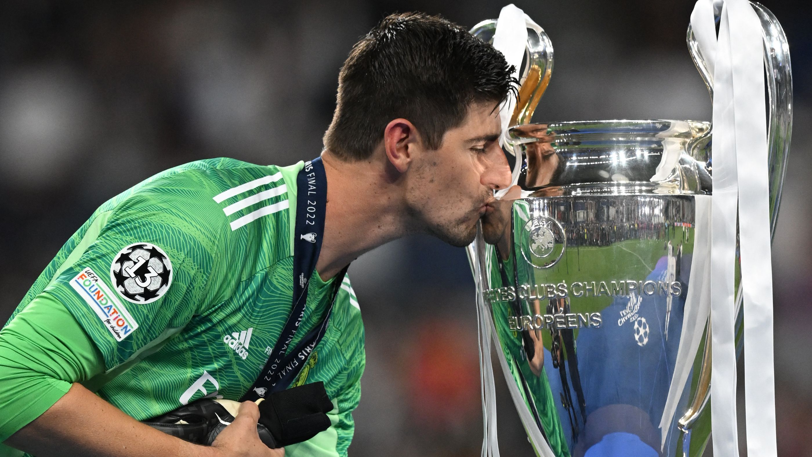 FBL-EUR-C1-LIVERPOOL-REAL MADRID-TROPHY