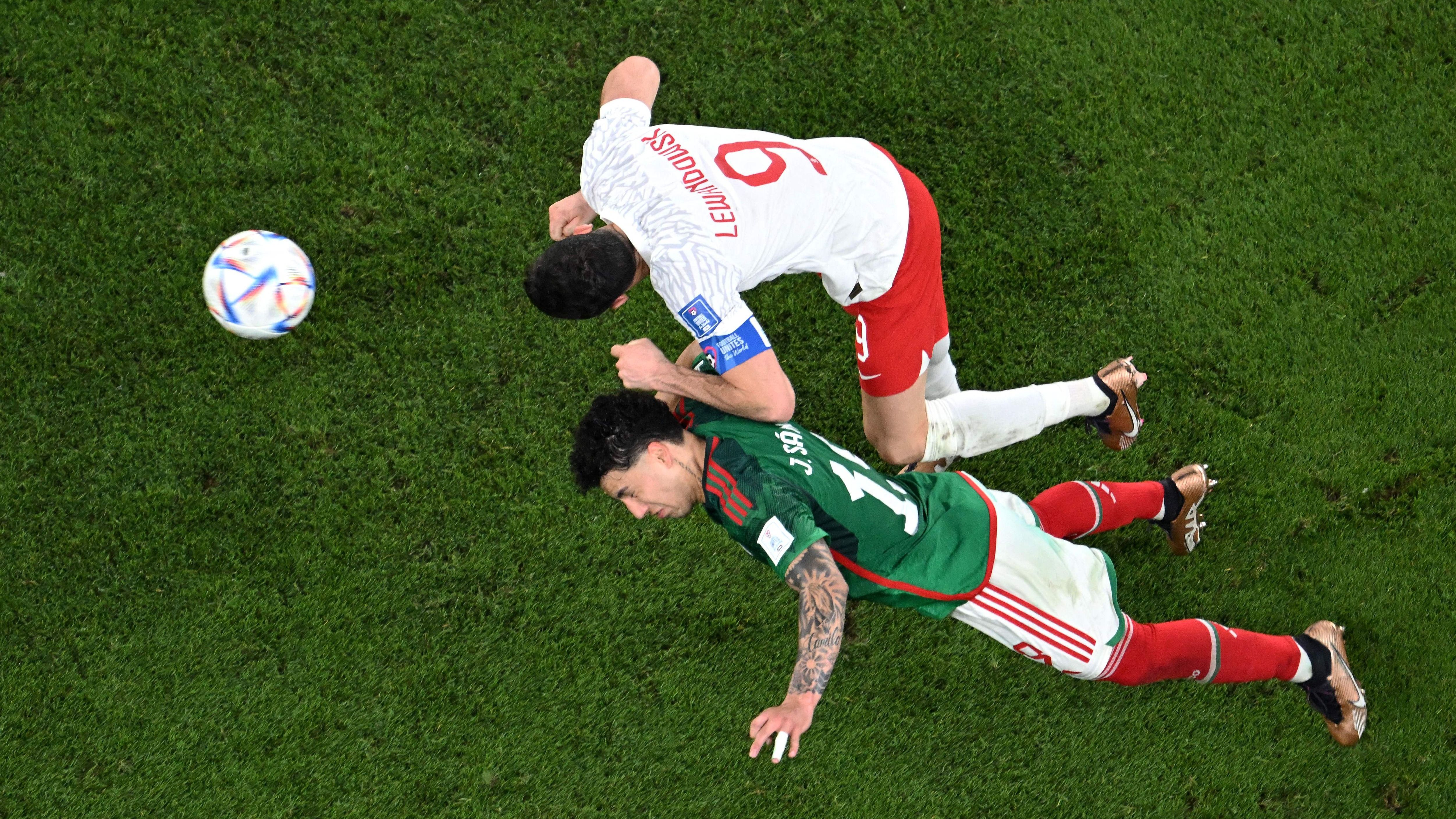 FBL-WC-2022-MATCH07-MEX-POL