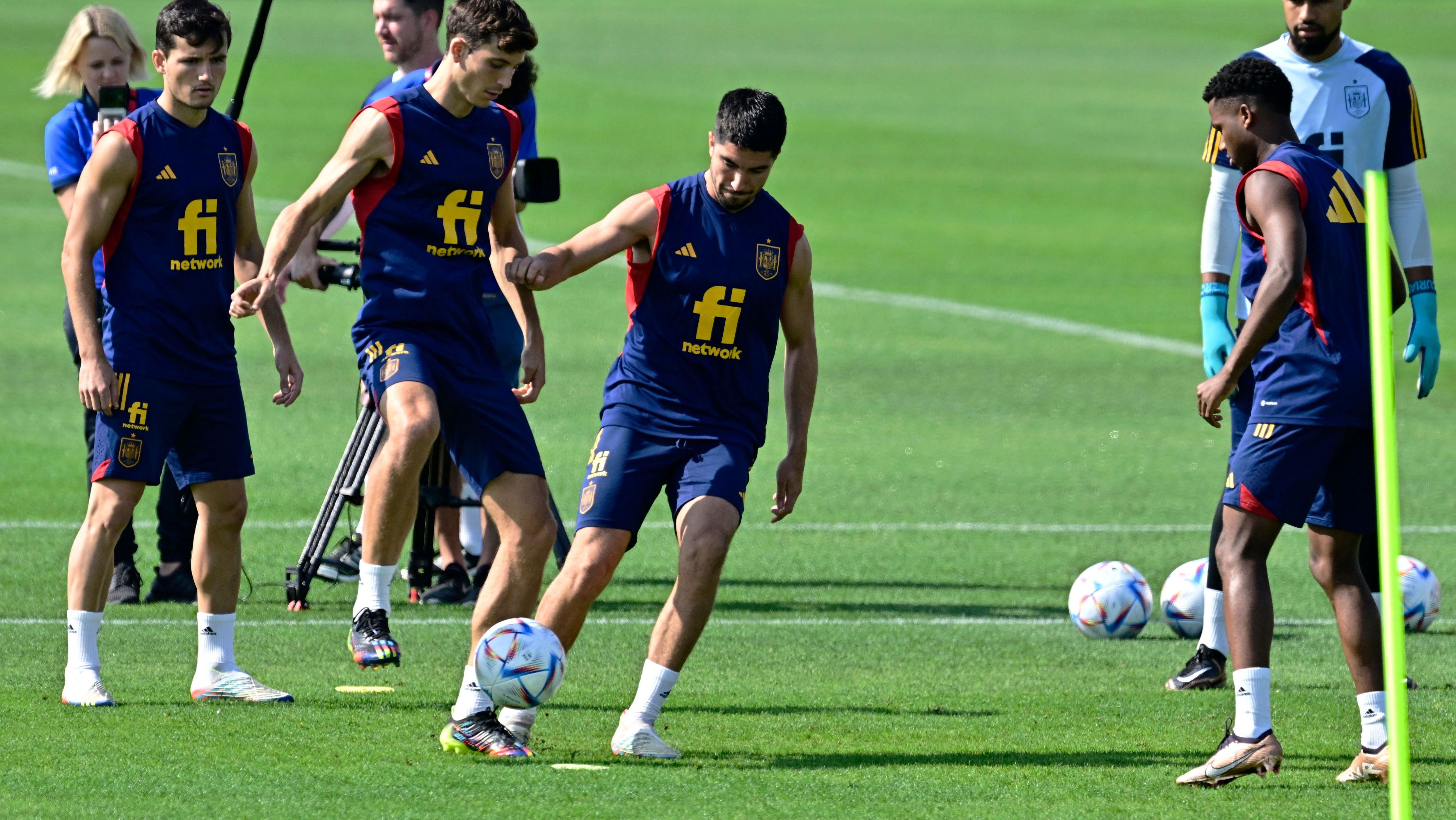 FBL-WC-2022-TRAINING-ESP