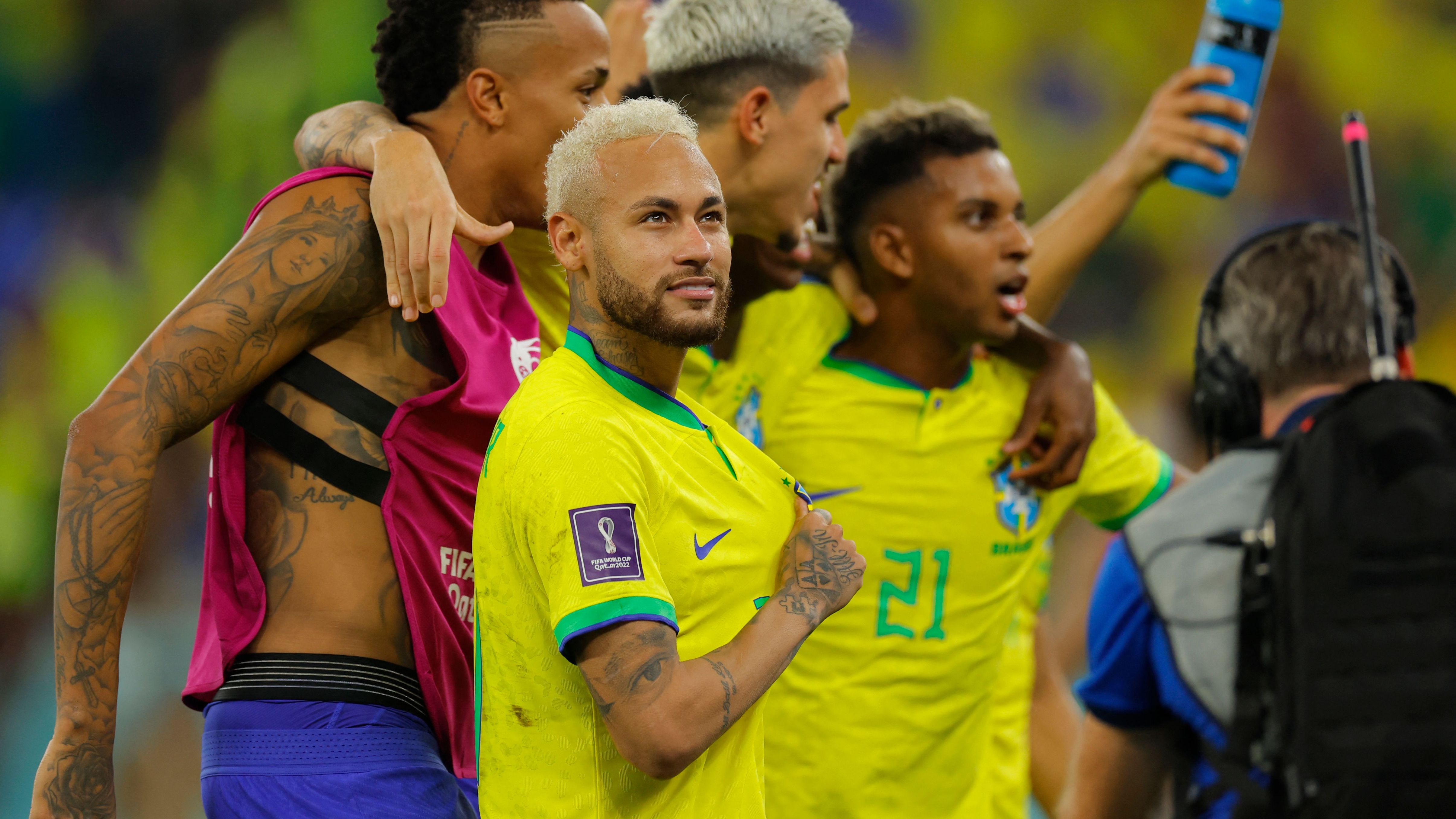 FBL-WC-2022-MATCH54-BRA-KOR-FANS