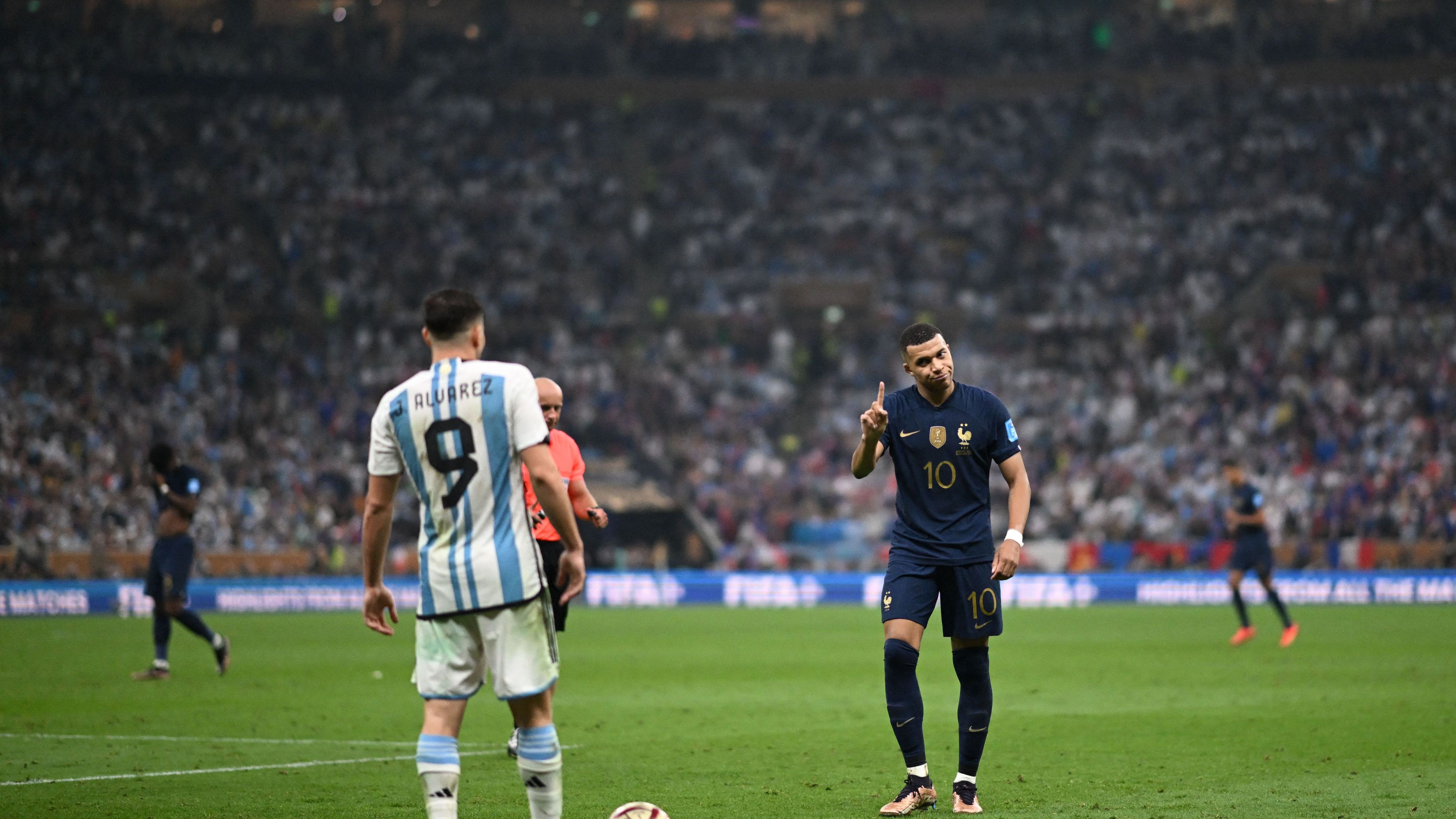 FBL-WC-2022-MATCH64-ARG-FRA