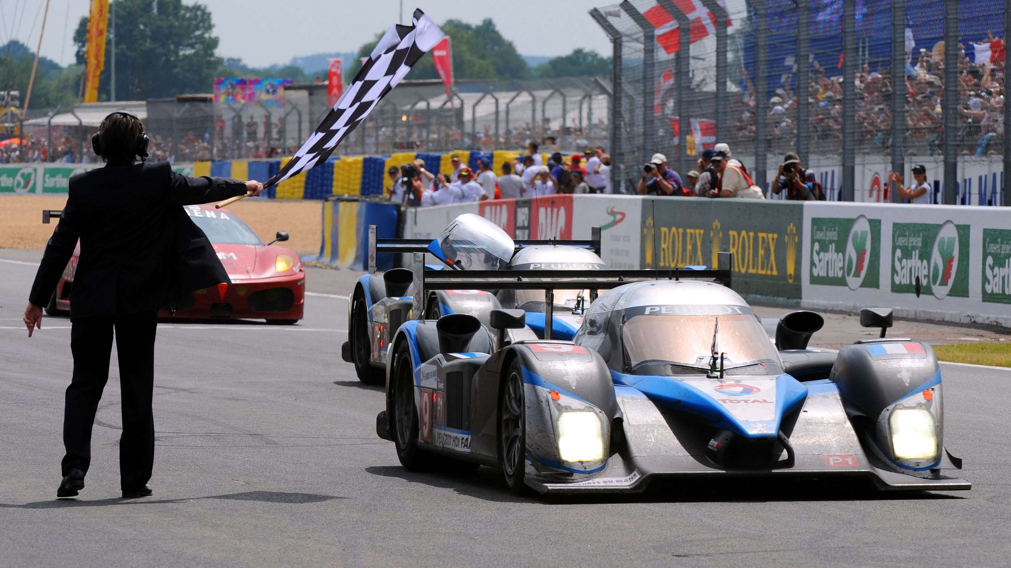 TOPSHOT-LEMANS-SPORT-AUTO-24 HOURS OF LE MANS-ENDURANCE