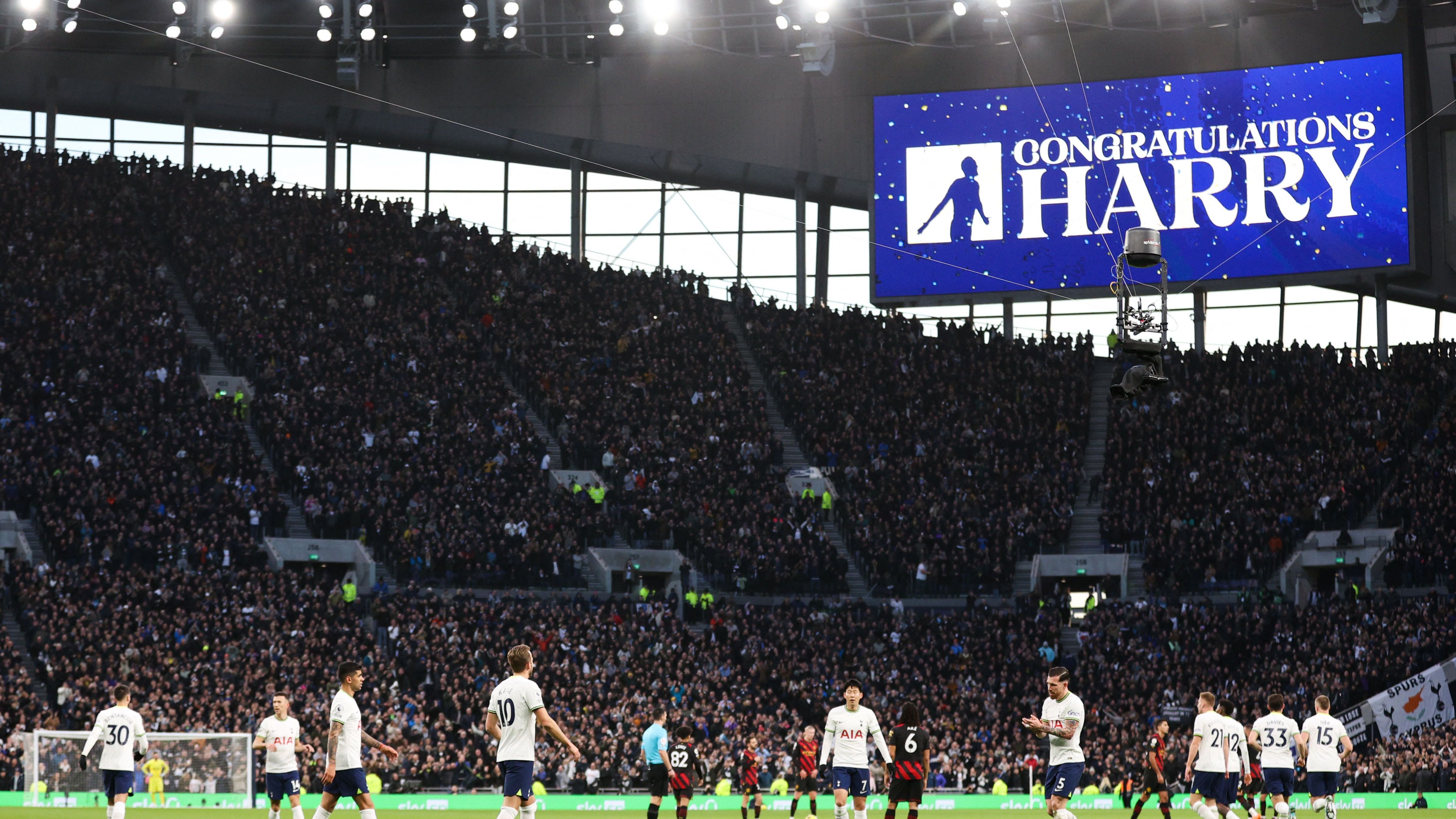 FBL-ENG-PR-TOTTENHAM-MAN CITY