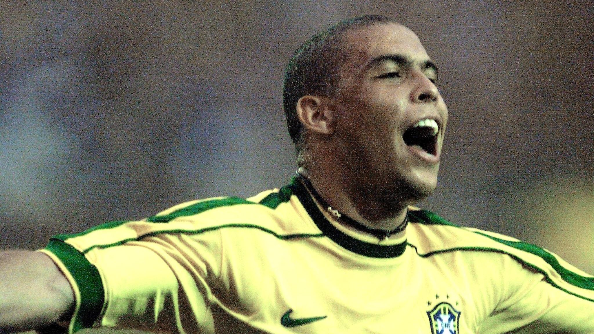 SOC-BRAZIL-RONALDO