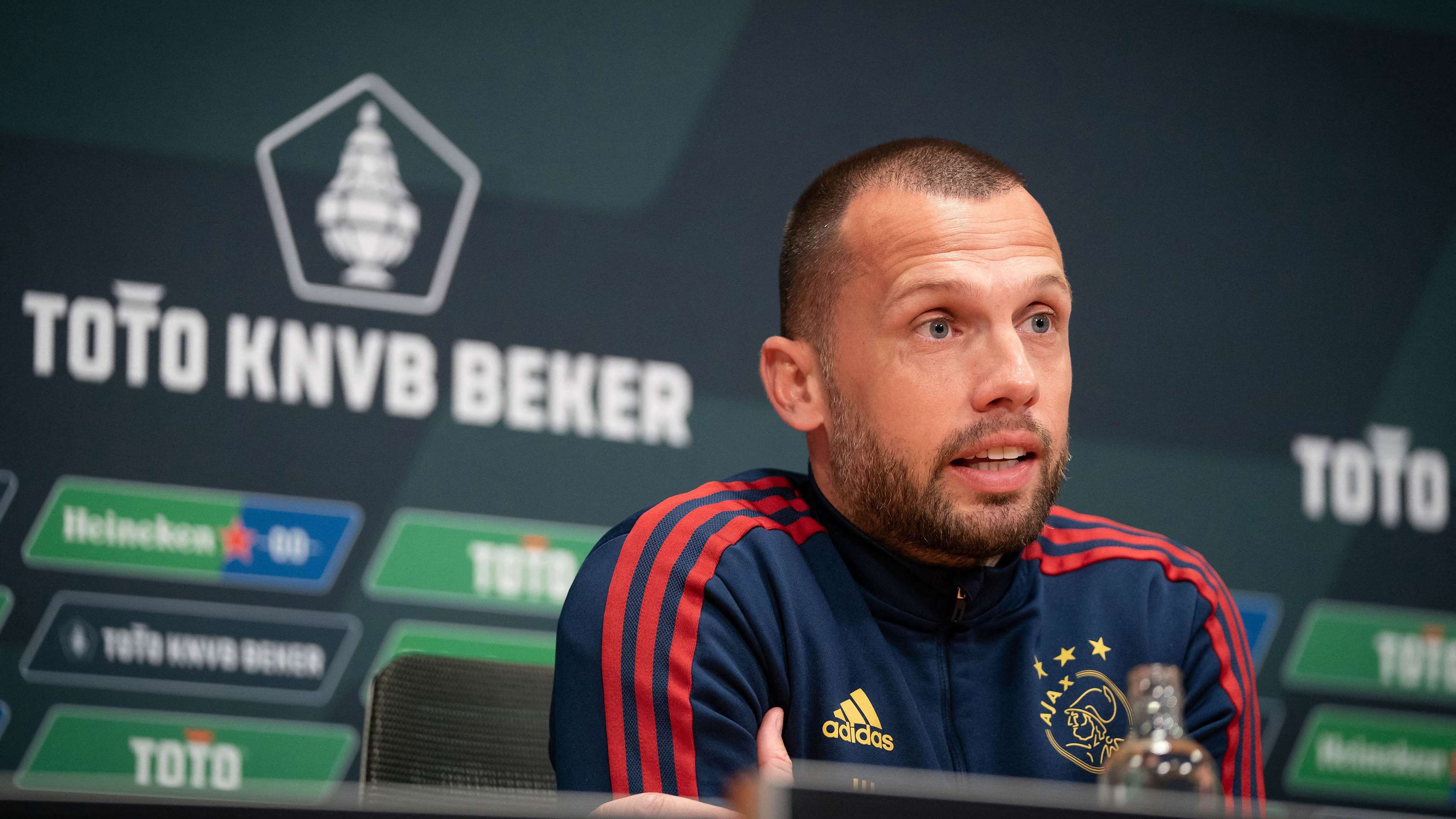 Ajax confirm appointment of John Heitinga as new manager with Liverpool & Arne Slot shorn of key member of coaching staff | Goal.com UK