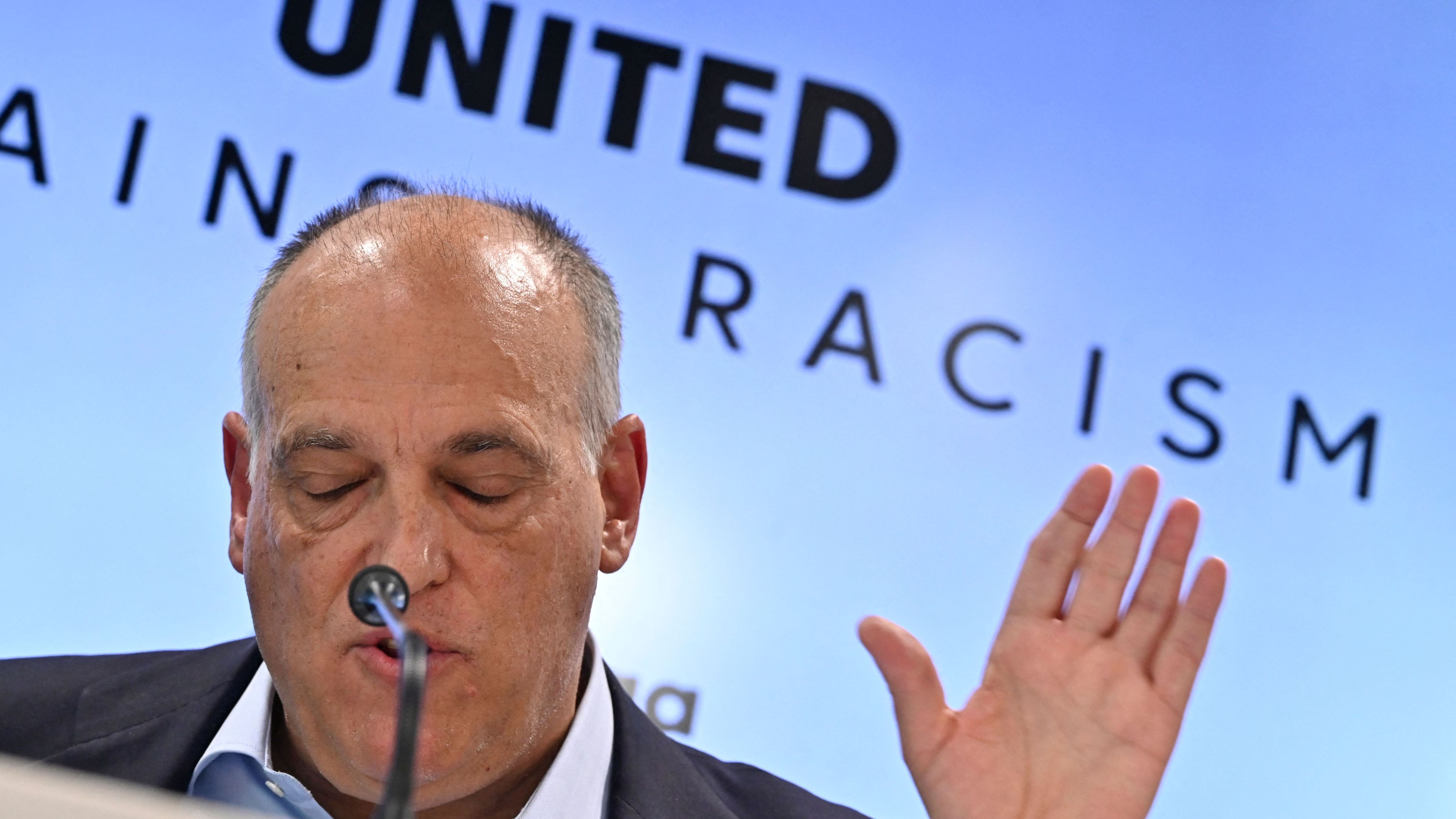FBL-ESP-LIGA-RACISM-VINICIUS