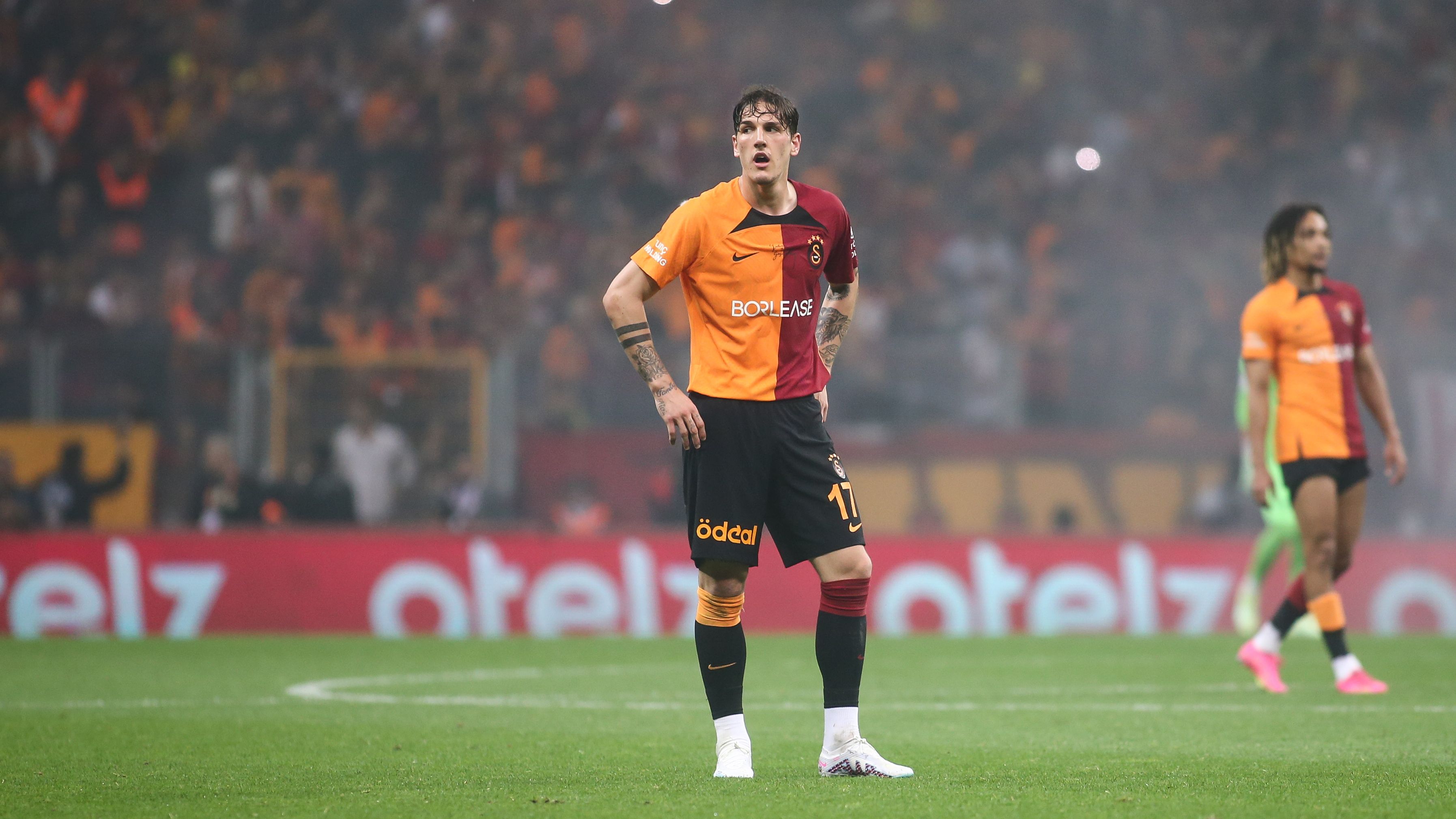 Galatasaray v Fenerbahce - Super Lig