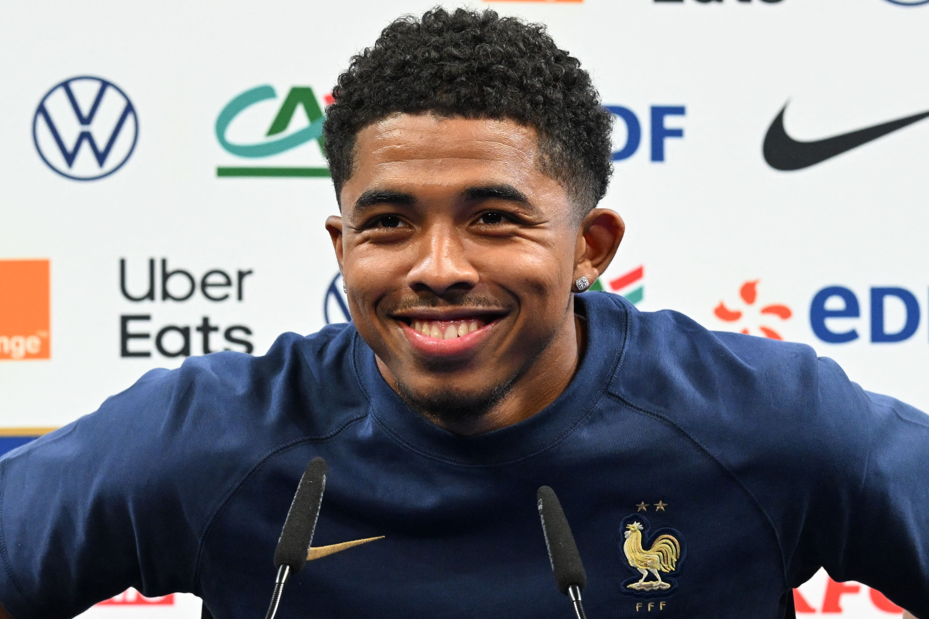 FBL-EURO-QUALIFIER-FRA-PRESSER