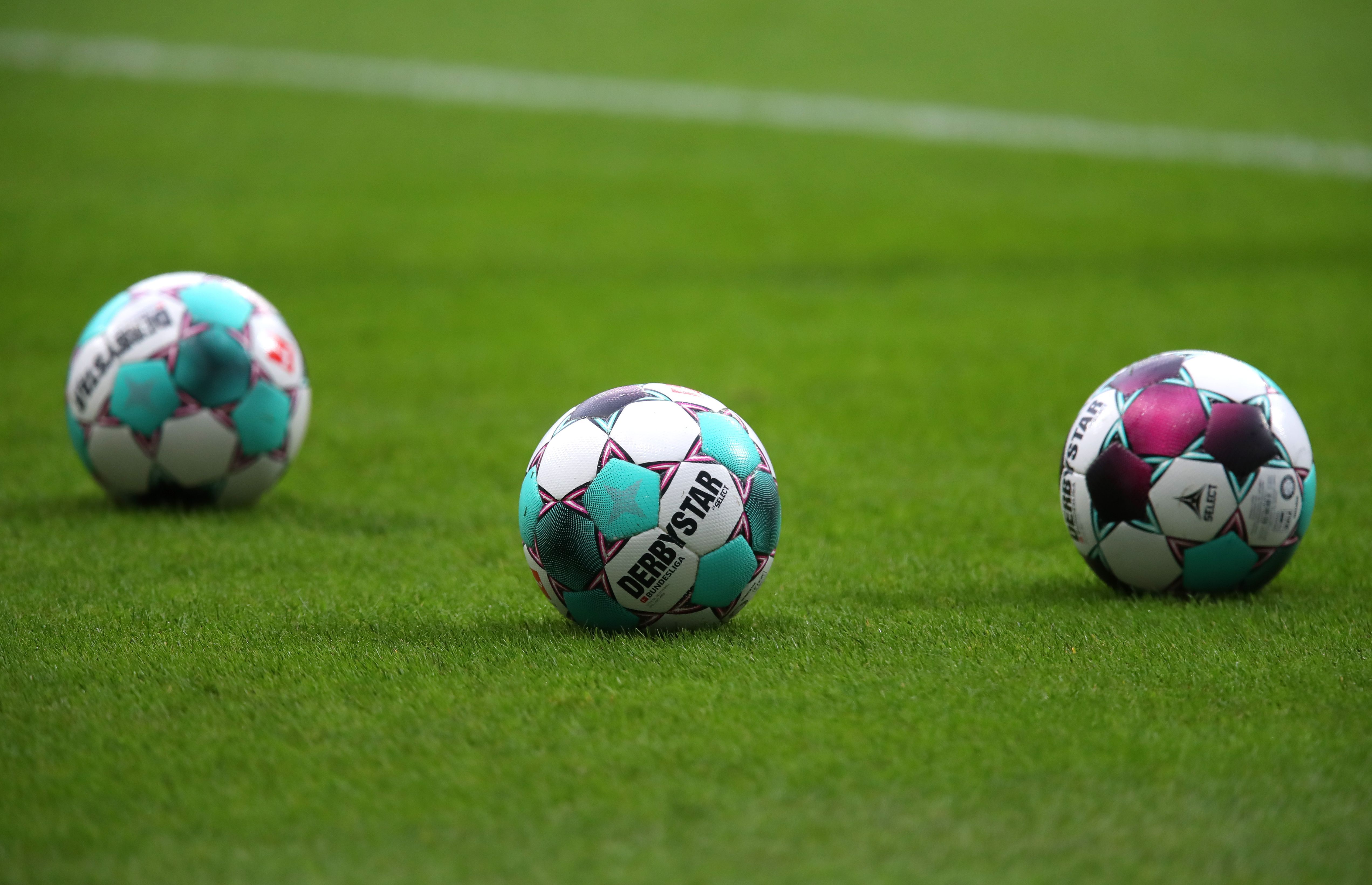 Eintracht Frankfurt v Borussia Dortmund - Bundesliga