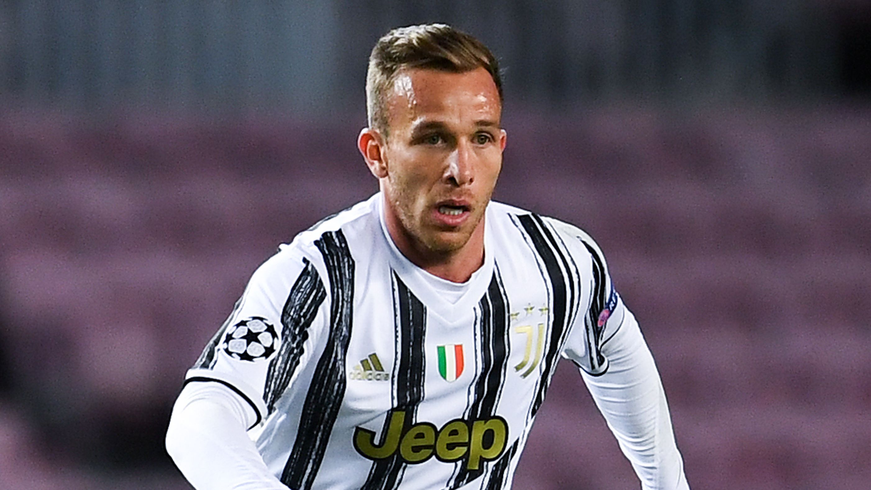 FC Barcelona v Juventus: Group G - UEFA Champions League