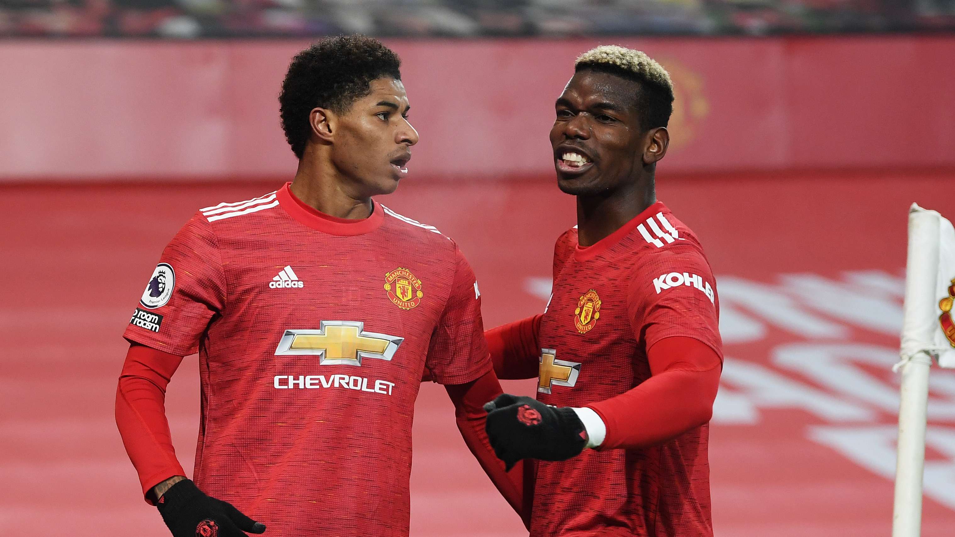 Manchester United v Wolverhampton Wanderers - Premier League