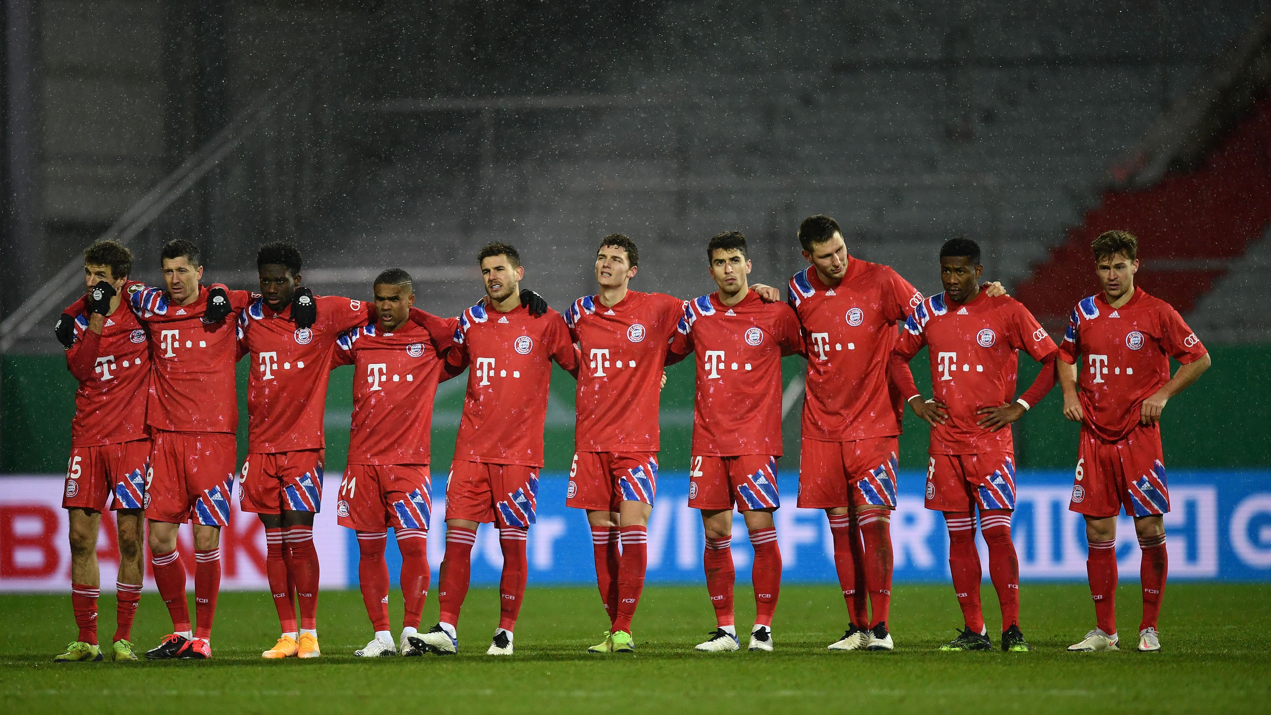 Holstein Kiel v Bayern Muenchen - DFB Cup: Second Round