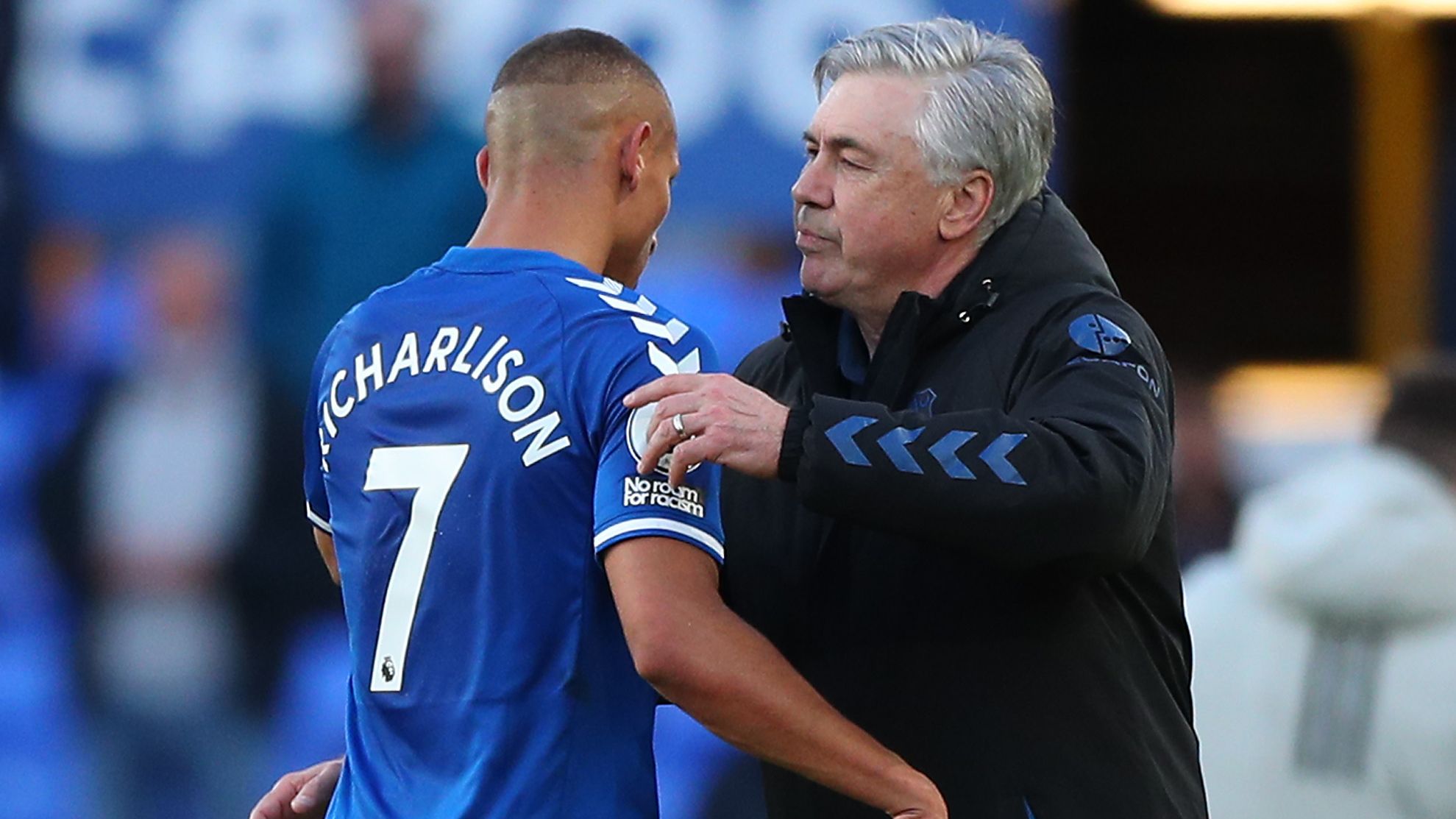 Everton v Wolverhampton Wanderers - Premier League