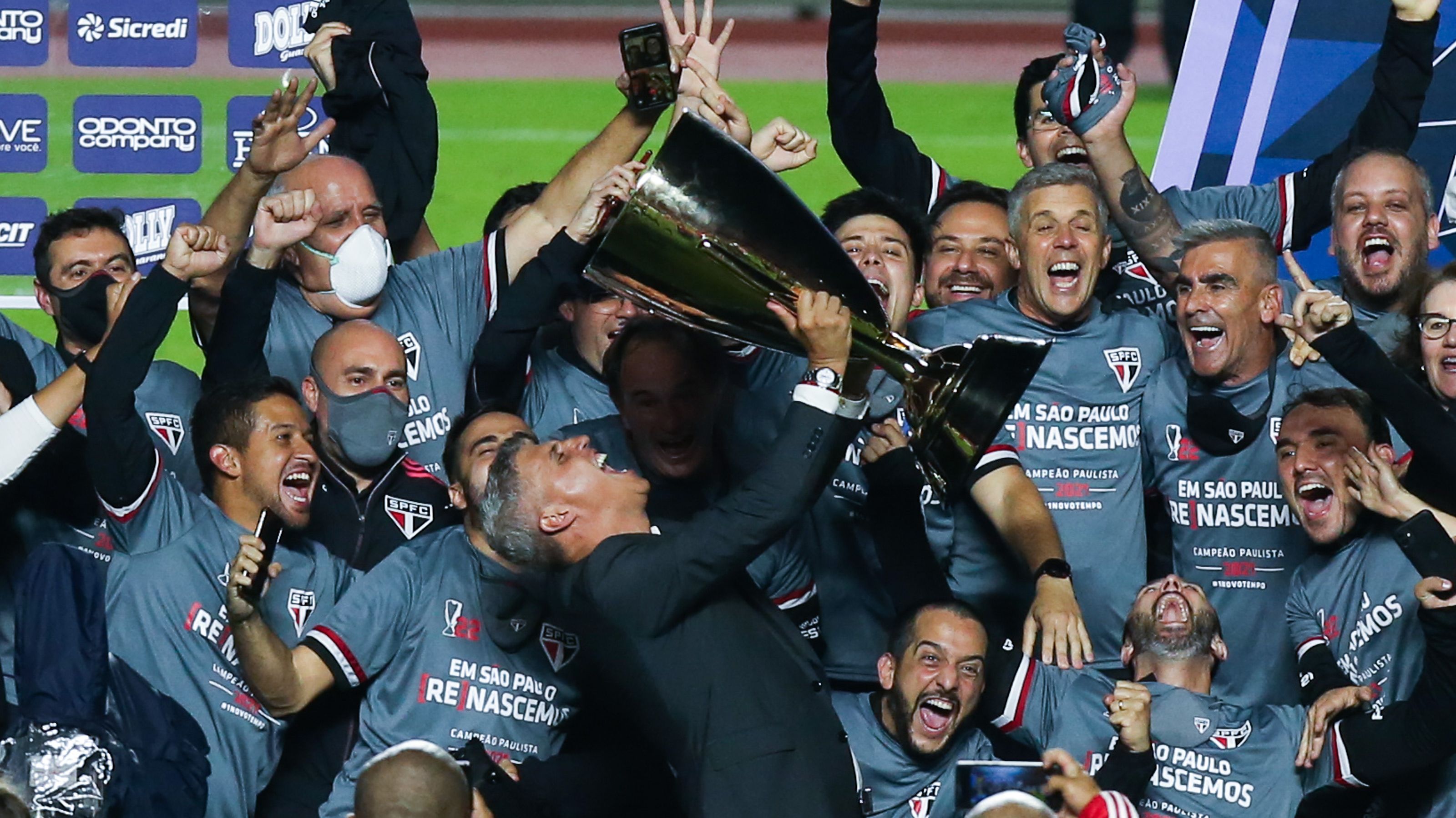 Sao Paulo v Palmeiras - Sao Paulo State Championship Final