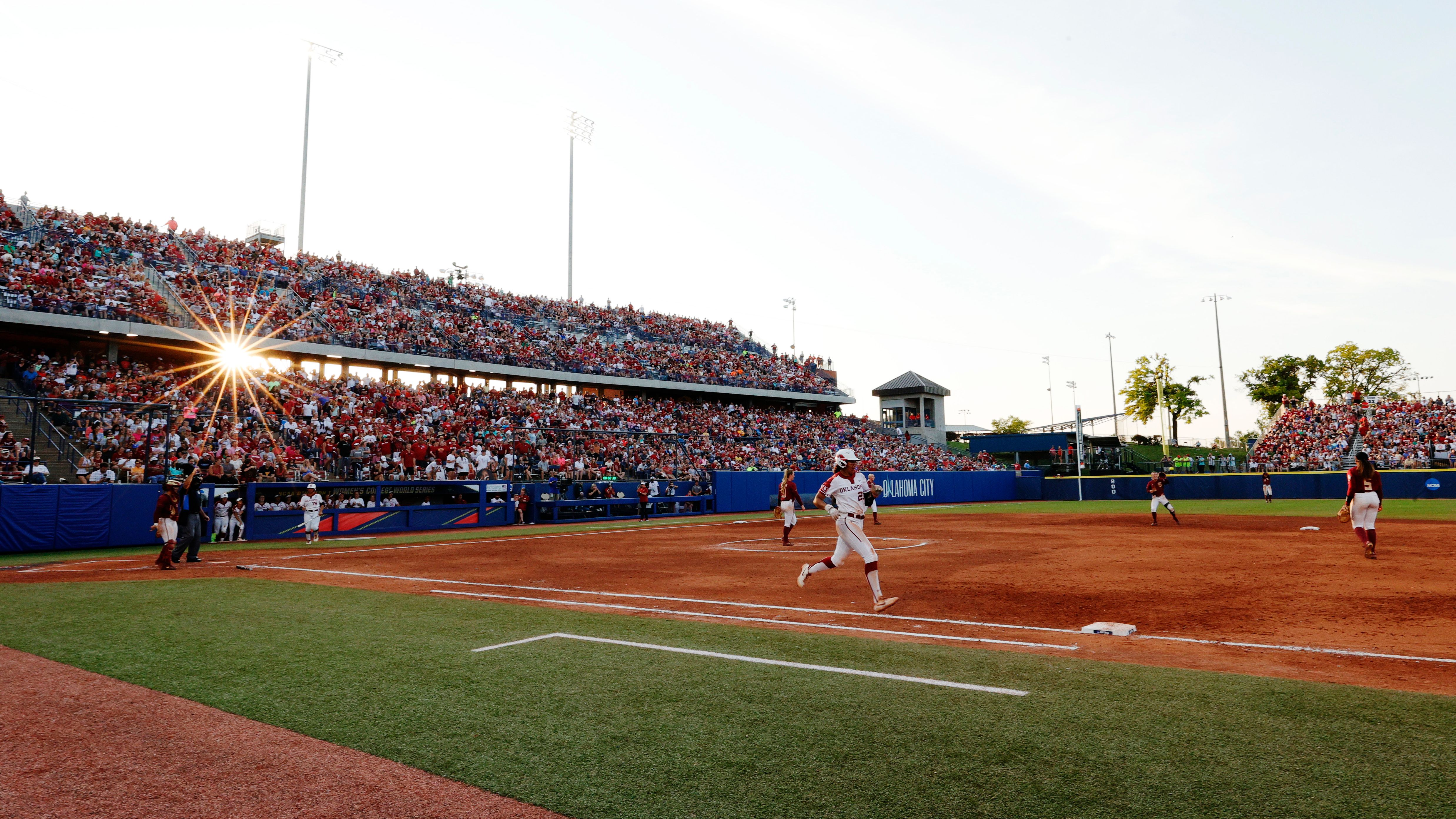 2021 NCAA Division I Women's Softball Championship - Game 1