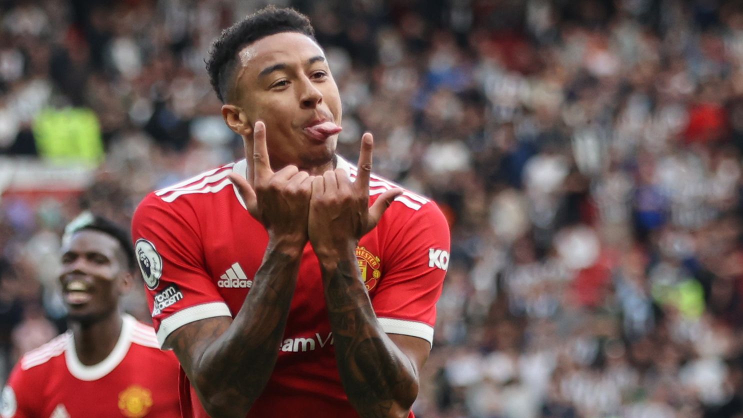 Manchester United v Newcastle United - Premier League