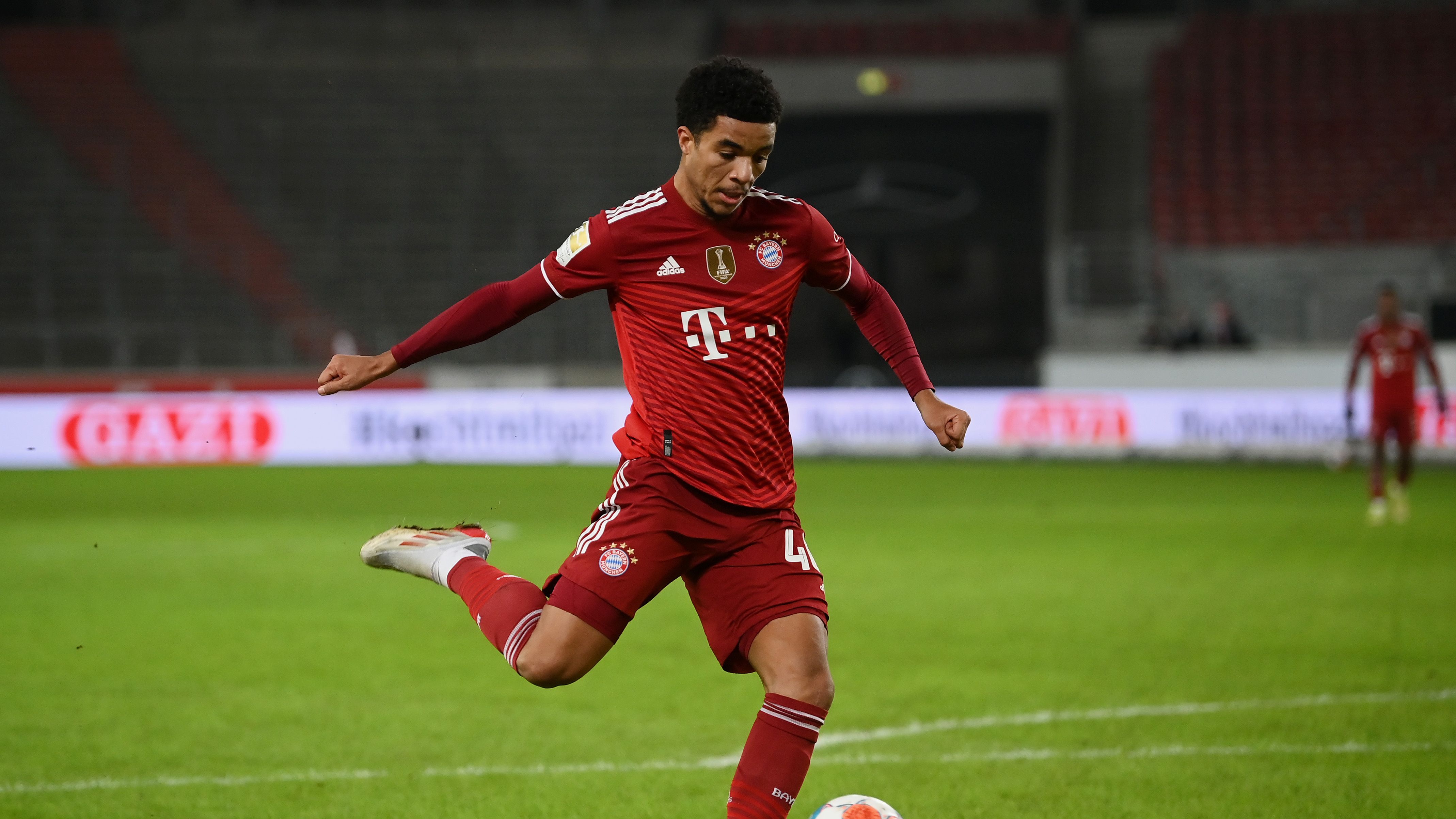 VfB Stuttgart v FC Bayern München - Bundesliga