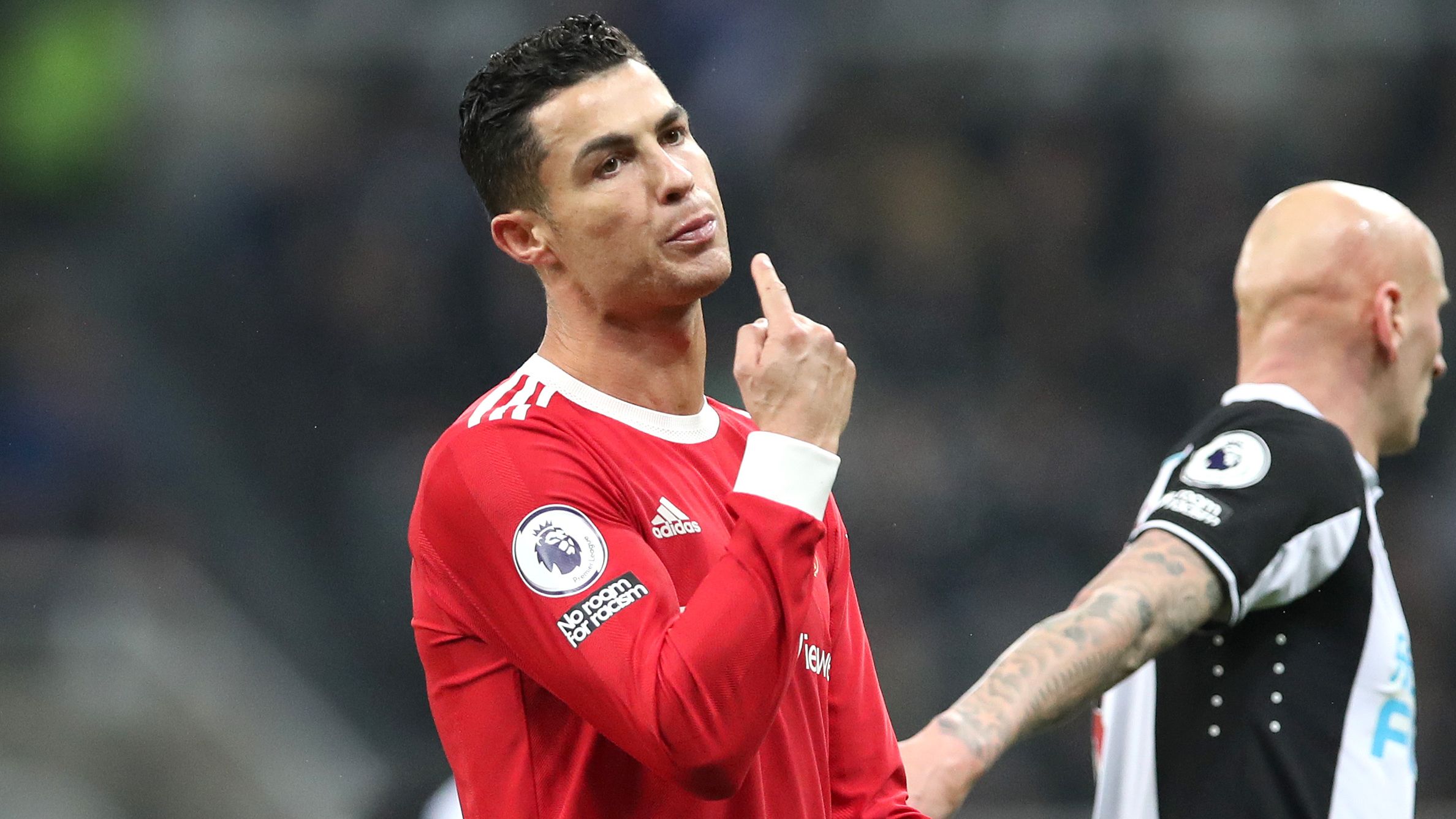 Newcastle United v Manchester United - Premier League