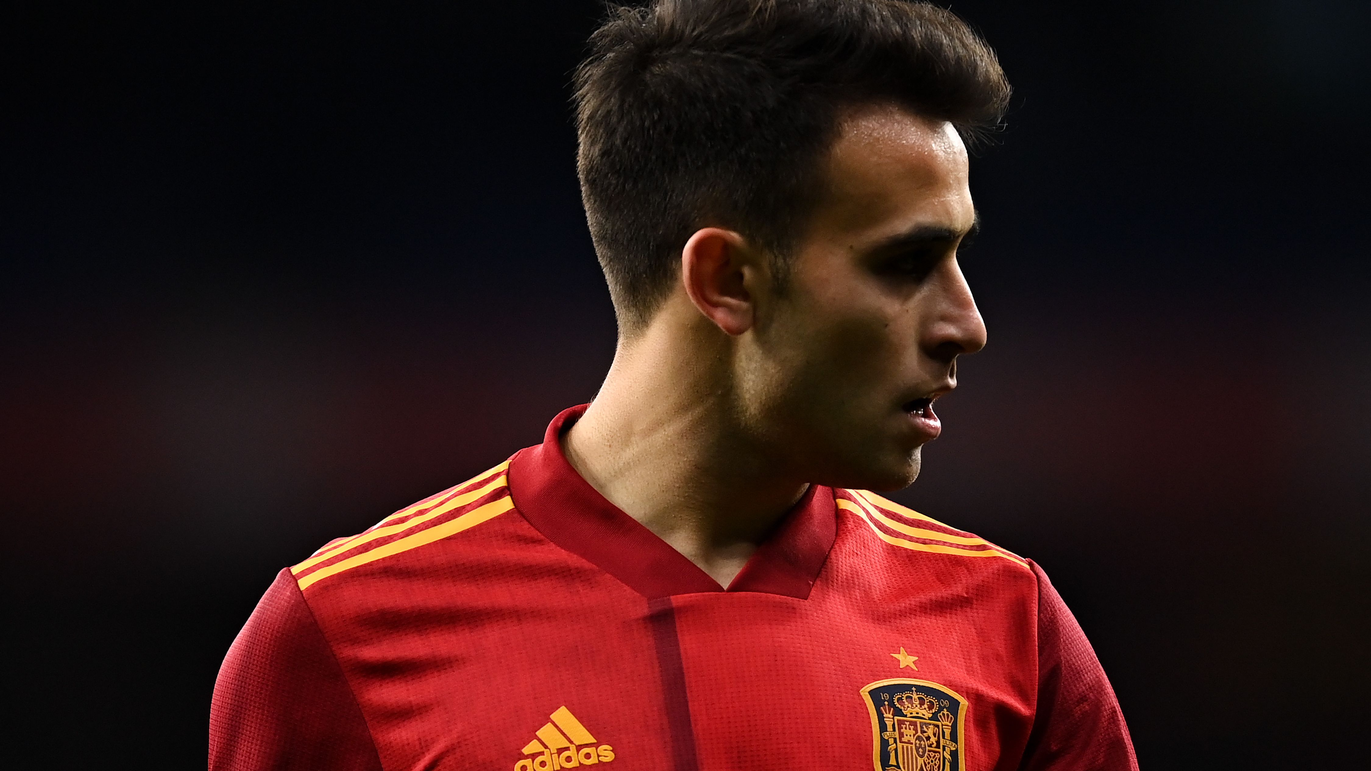 Barcelona star Eric Garcia enjoys San Diego Padres game sporting Manny Machado jersey | Goal.com UK