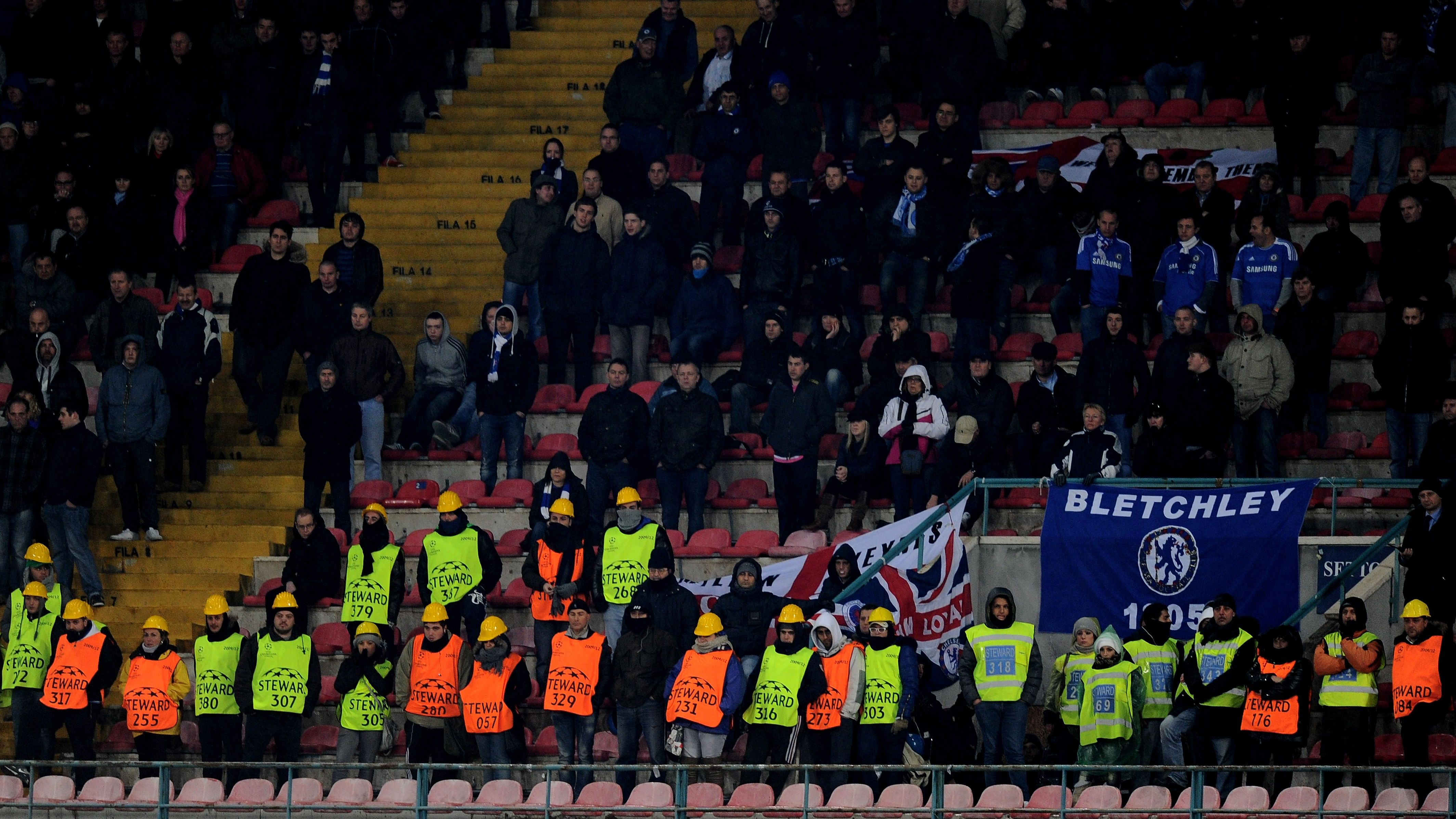 SSC Napoli v Chelsea FC - UEFA Champions League Round of 16