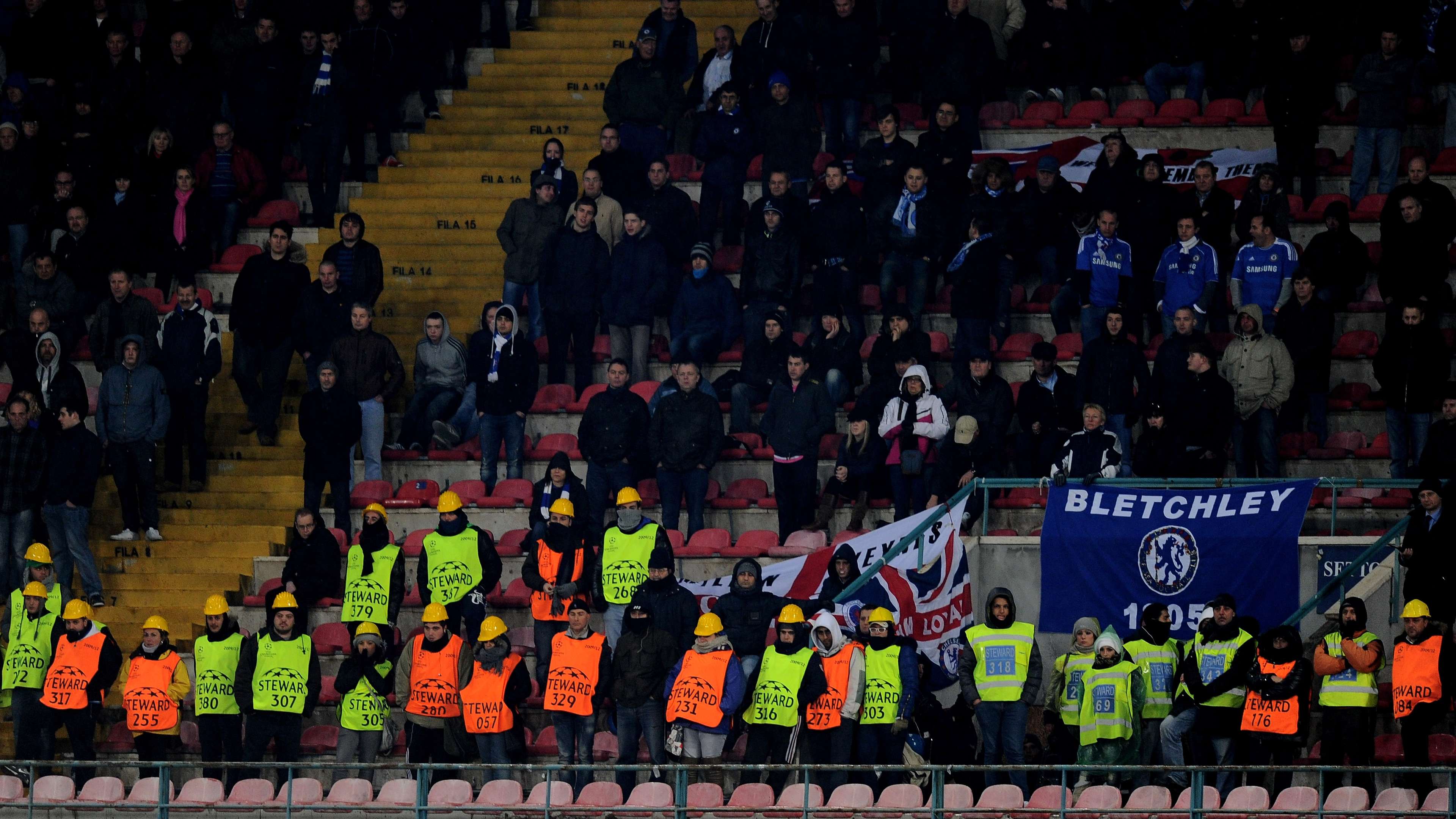 SSC Napoli v Chelsea FC - UEFA Champions League Round of 16