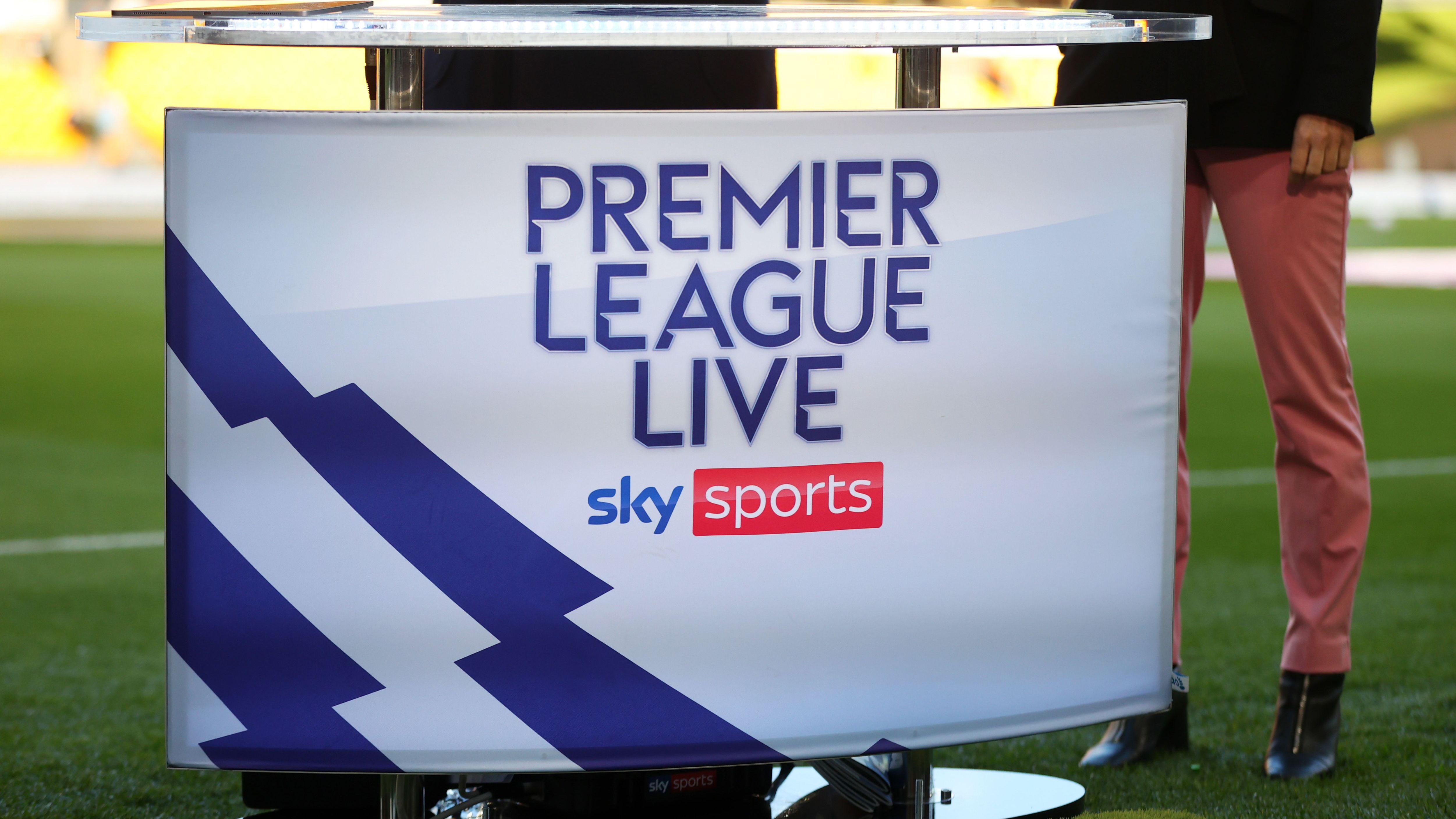 Wolverhampton Wanderers v Manchester City - Premier League